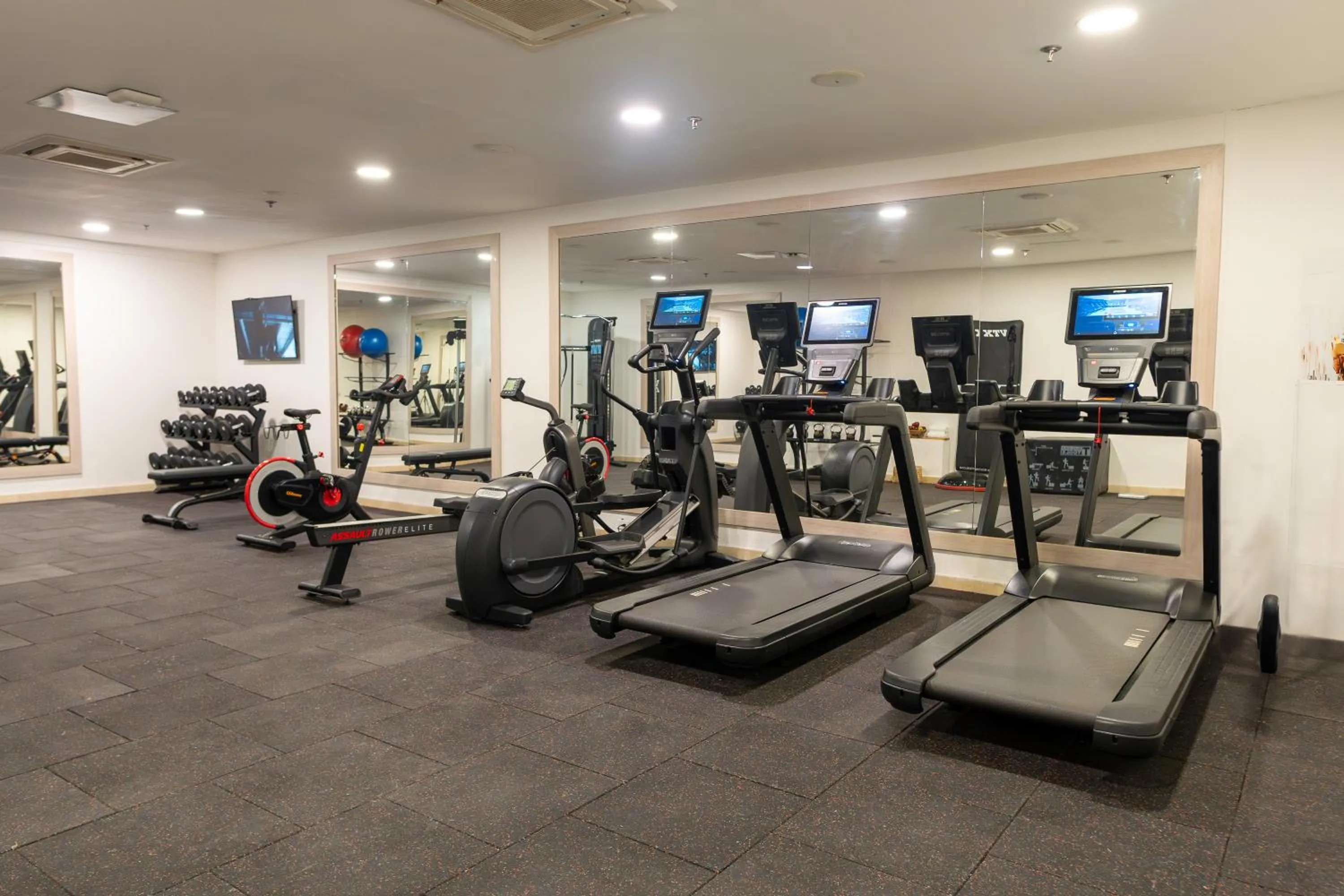Fitness centre/facilities in Nacar Hotel Cartagena, Curio Collection by Hilton