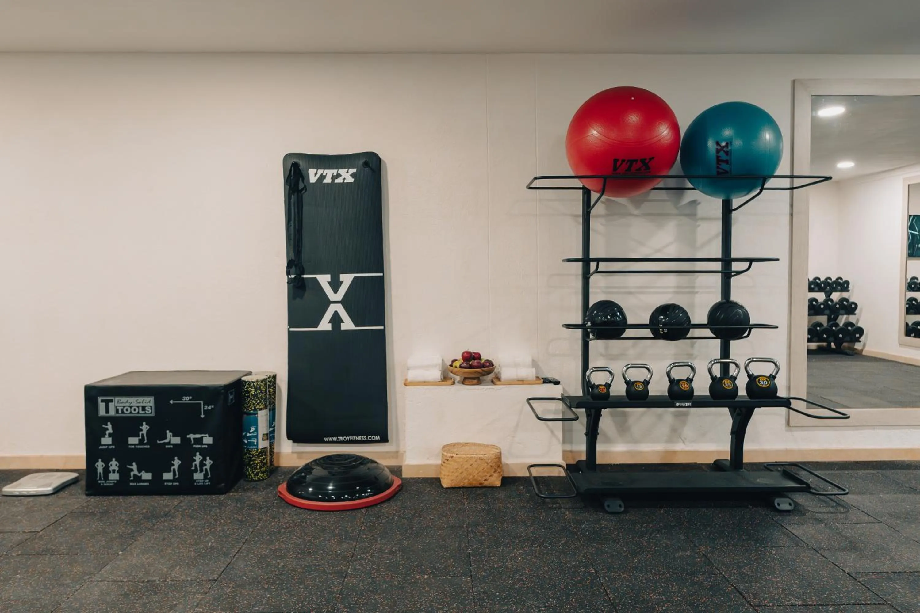 Fitness centre/facilities in Nacar Hotel Cartagena, Curio Collection by Hilton