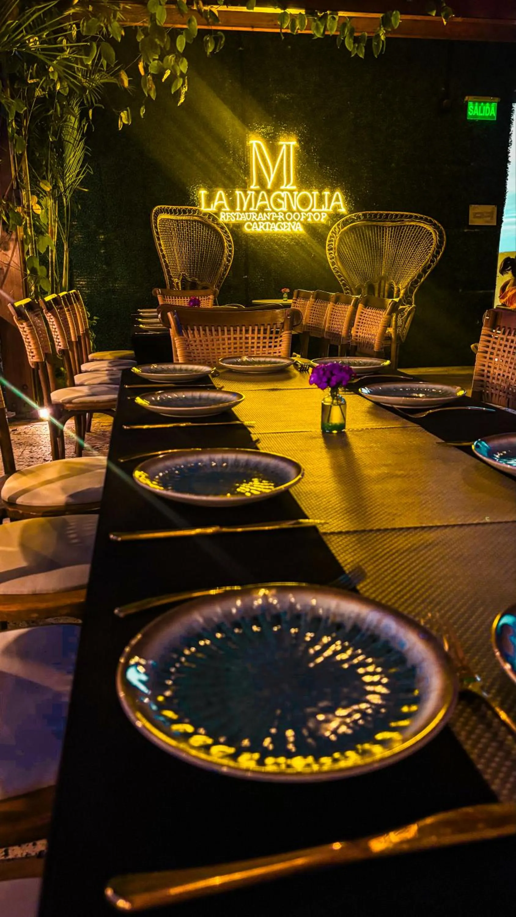 Restaurant/places to eat in Nacar Hotel Cartagena, Curio Collection by Hilton