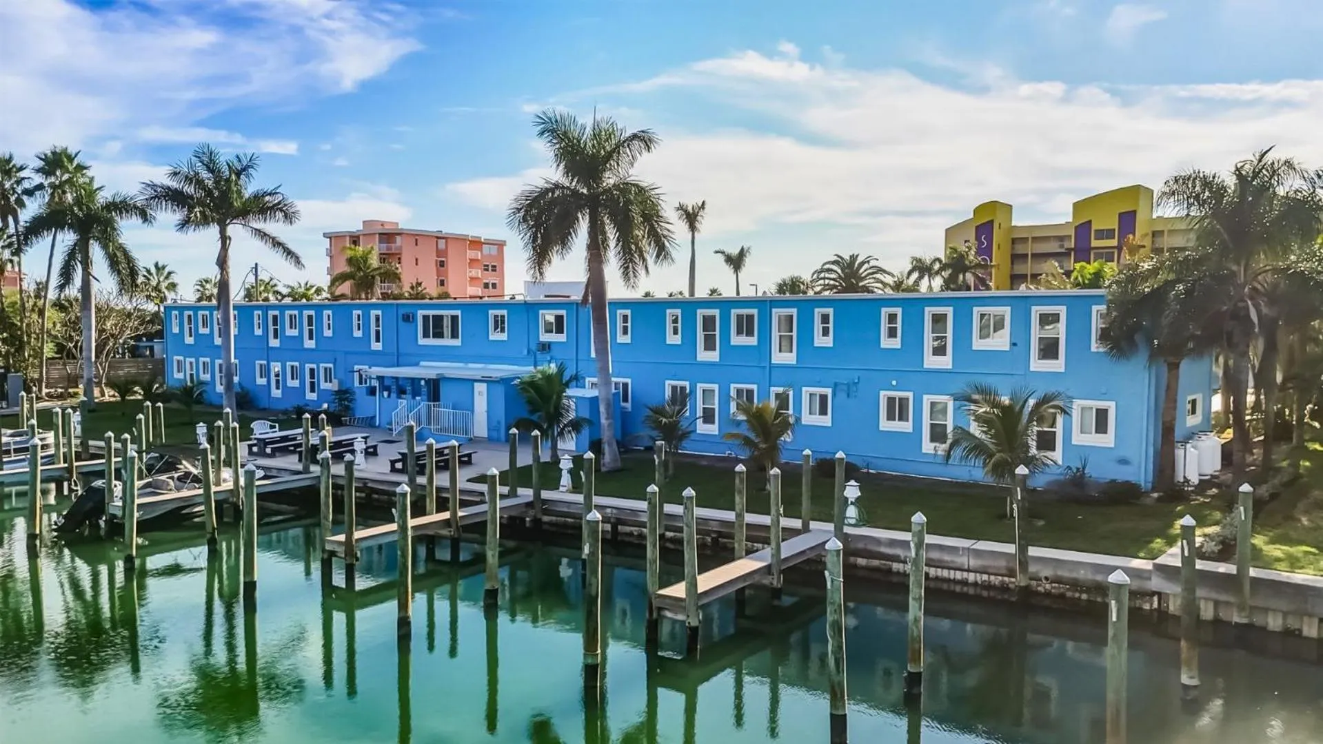 Bayside Inn and Marina