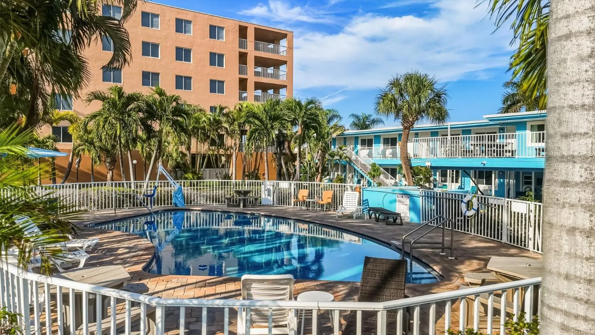 Bayside Inn and Marina