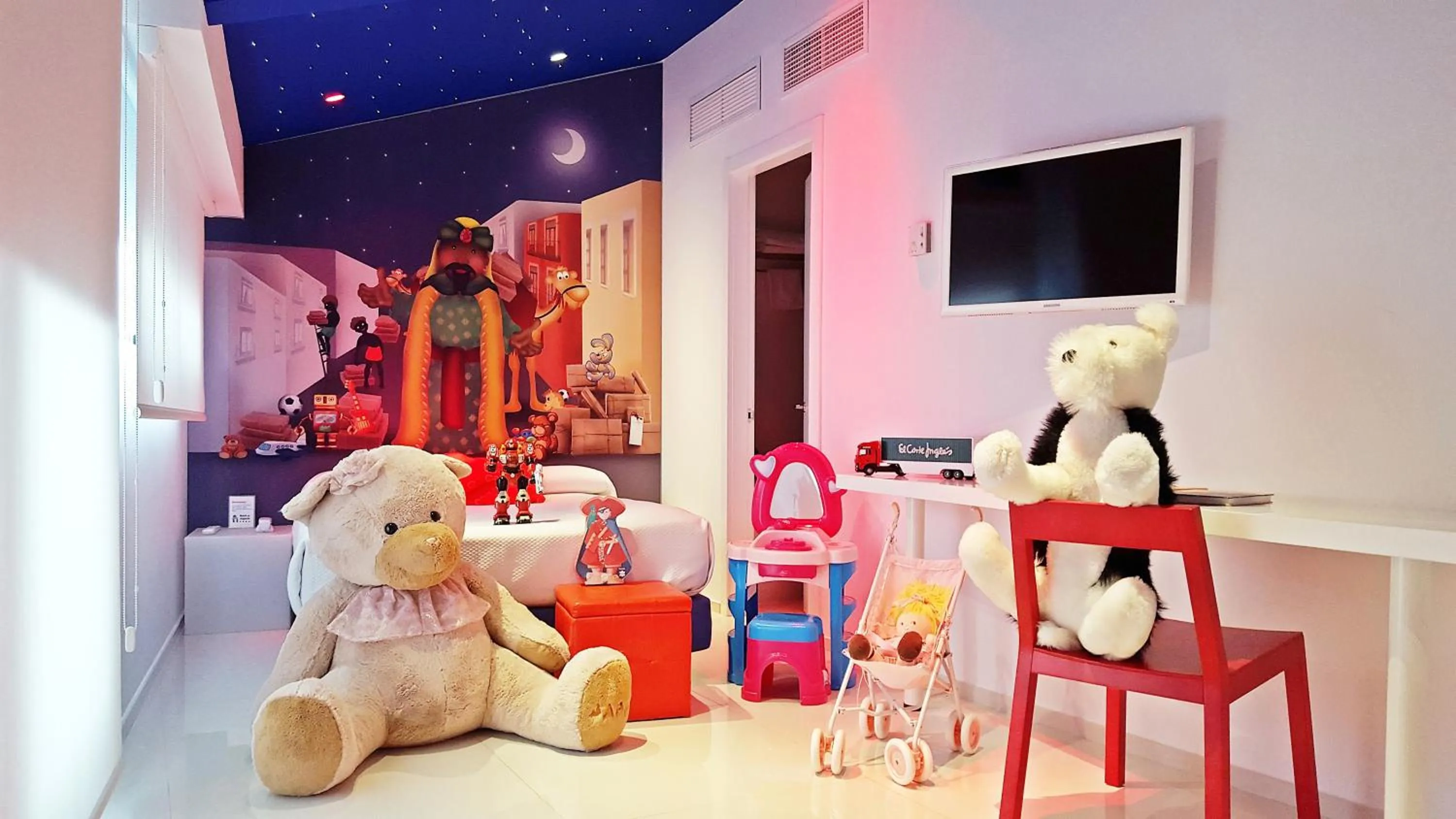 Shower in Hotel del Juguete