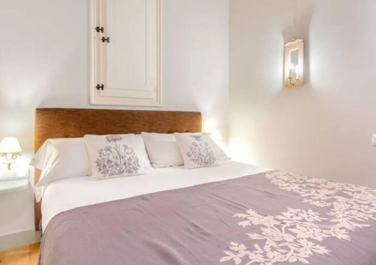 Bed in BCN Rambla Catalunya Apartments