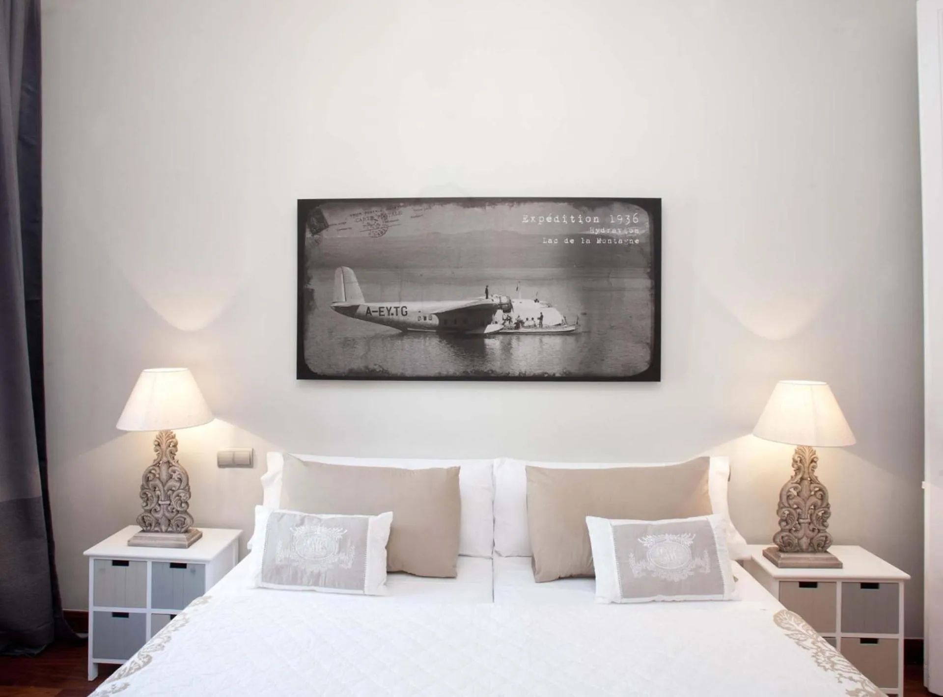 Bed in BCN Rambla Catalunya Apartments