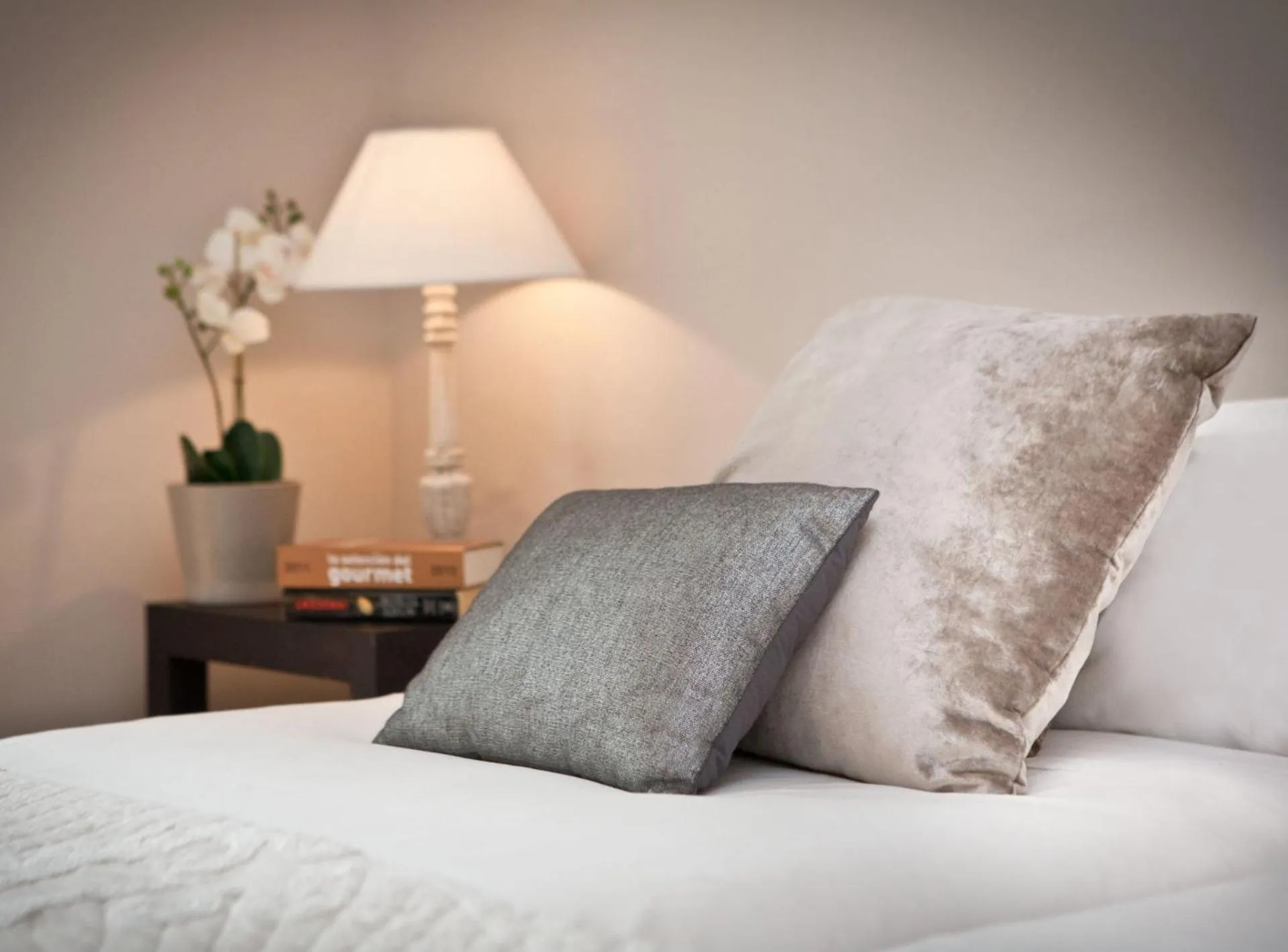 Bed in BCN Rambla Catalunya Apartments