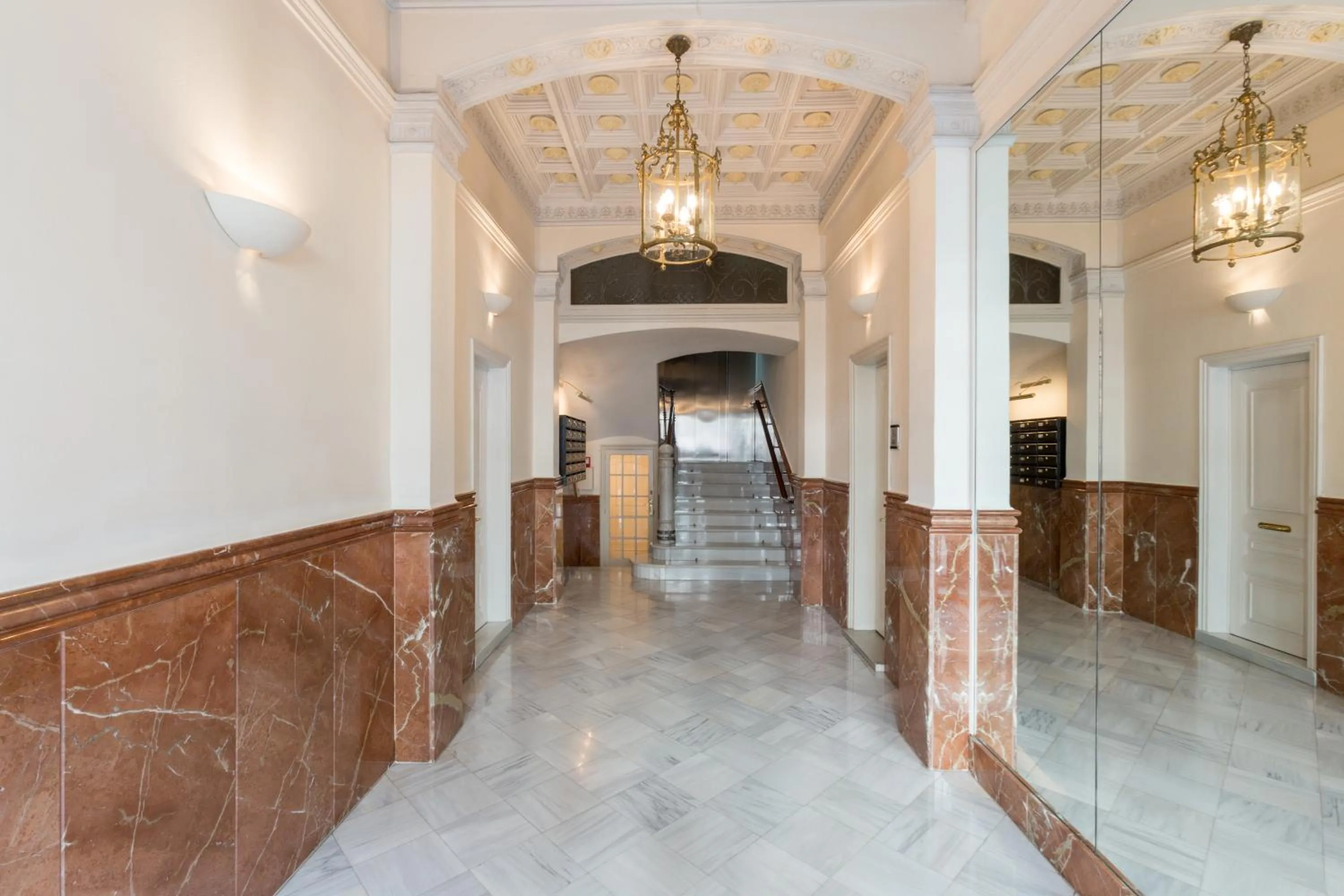 Facade/entrance in BCN Rambla Catalunya Apartments