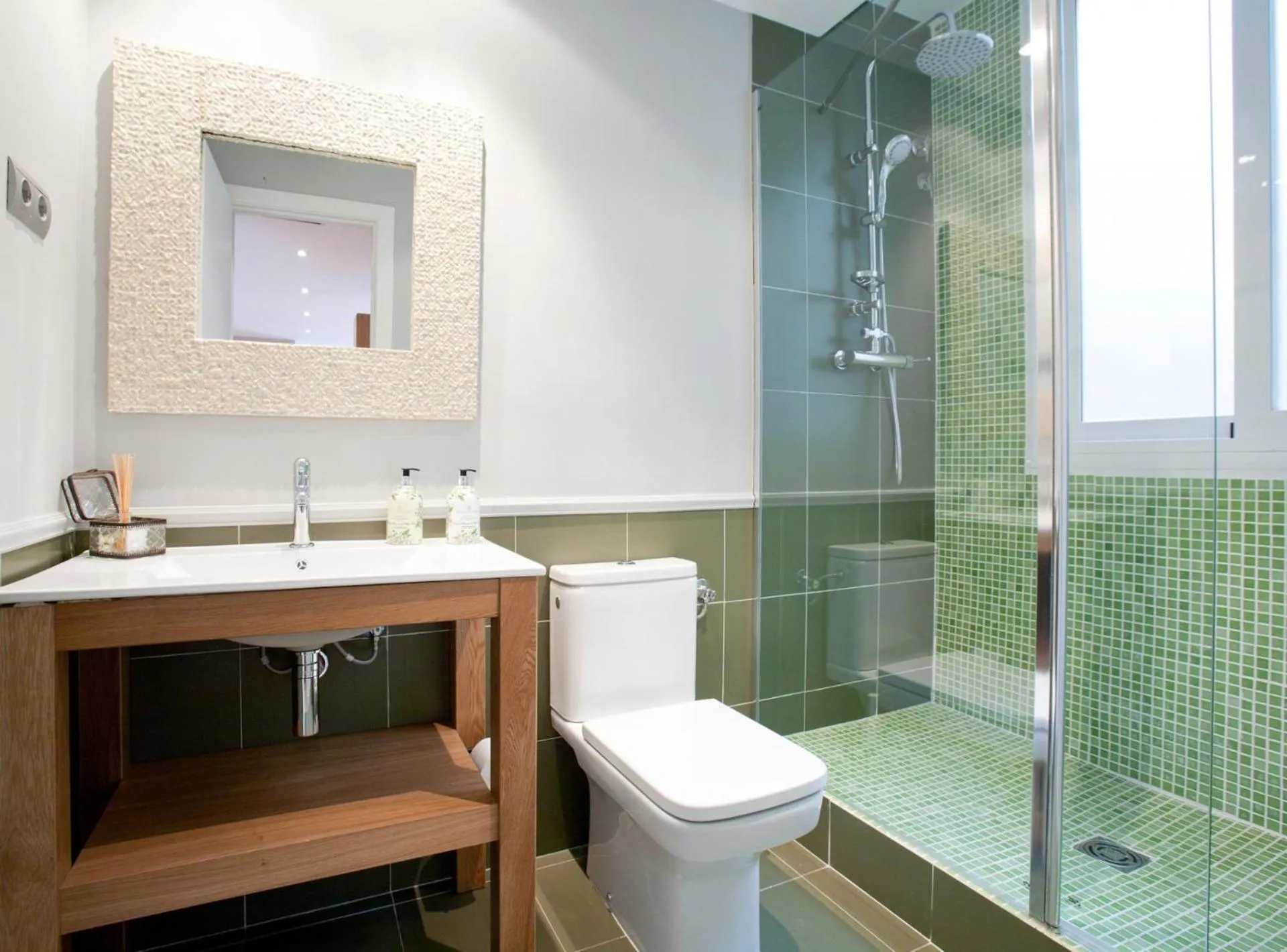 BCN Rambla Catalunya Apartments