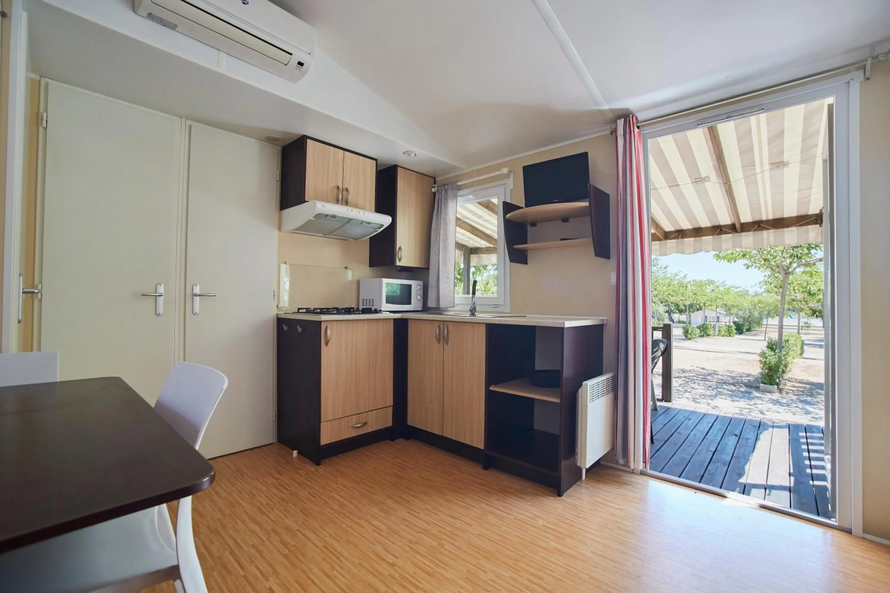 Kitchen or kitchenette in Alannia Costa Dorada