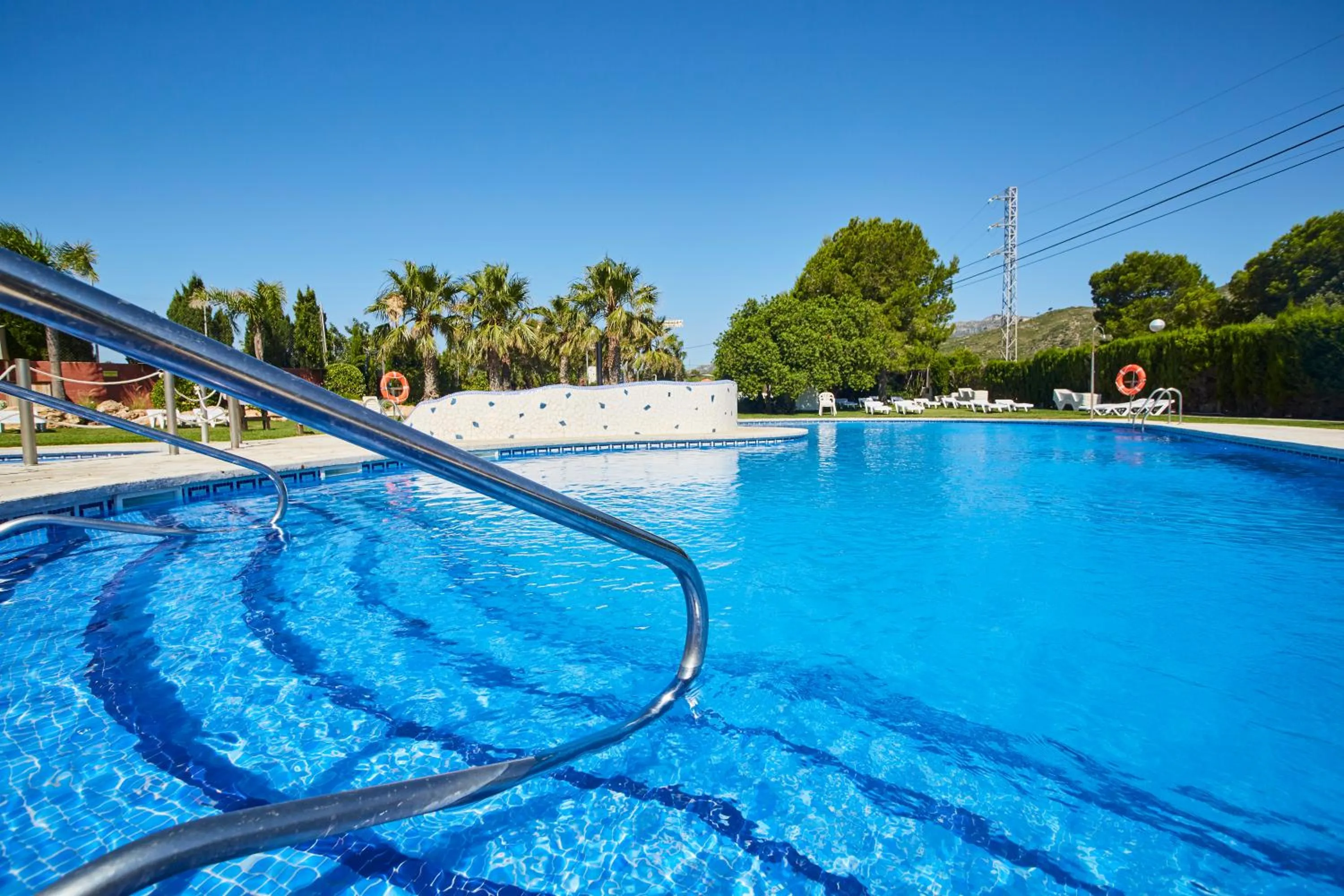 Pool view in Alannia Costa Dorada