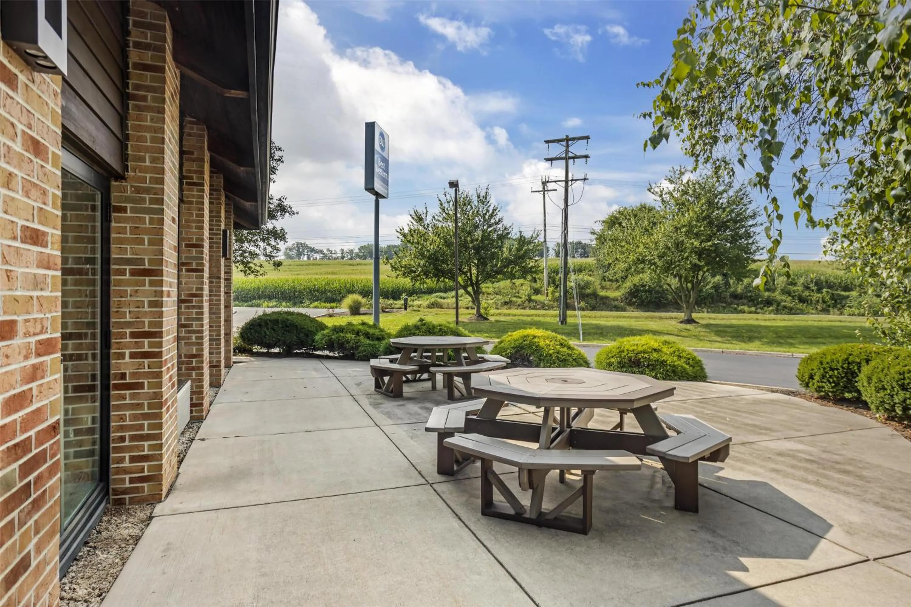 Property building in Best Western Shippensburg