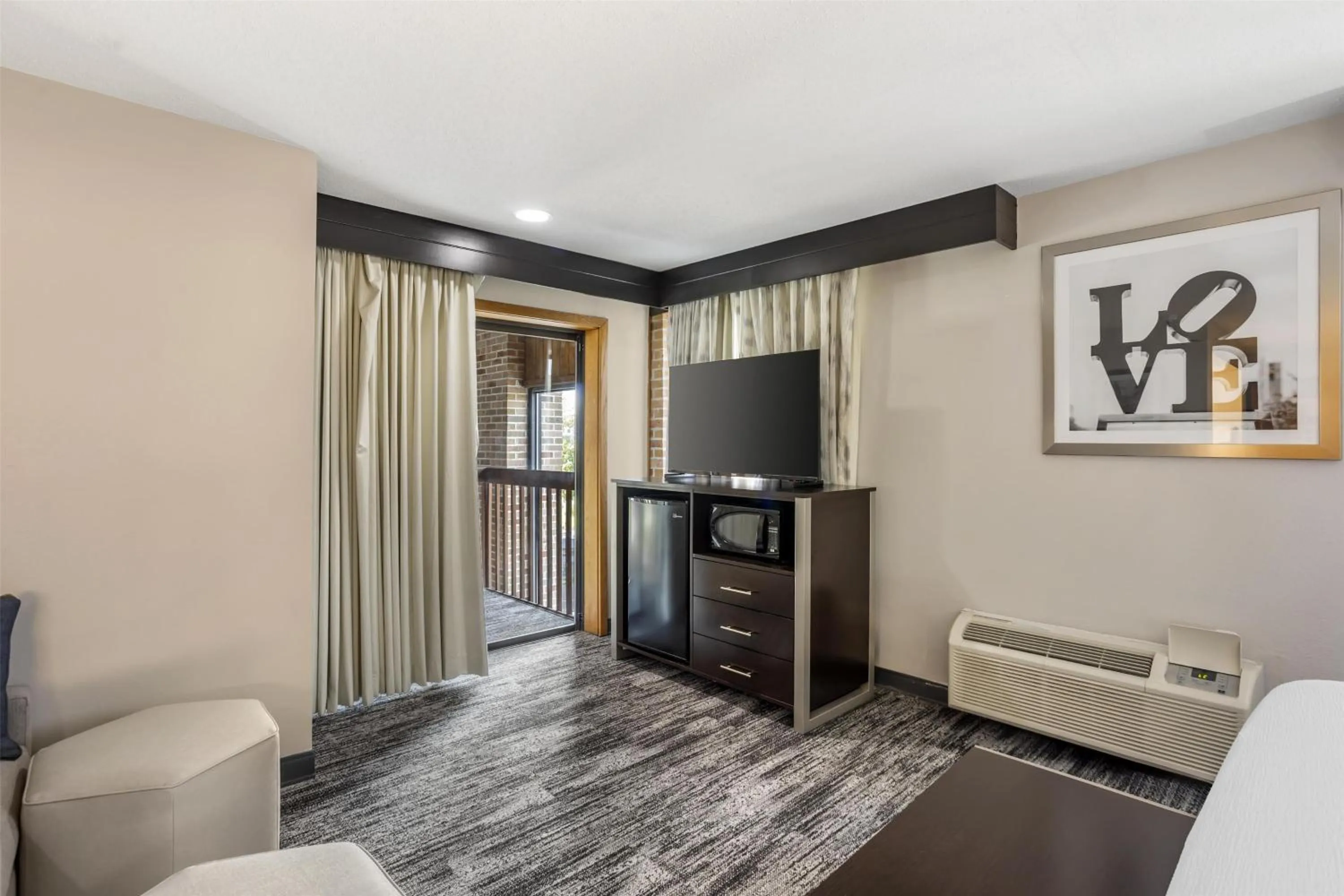 Photo of the whole room in Best Western Shippensburg