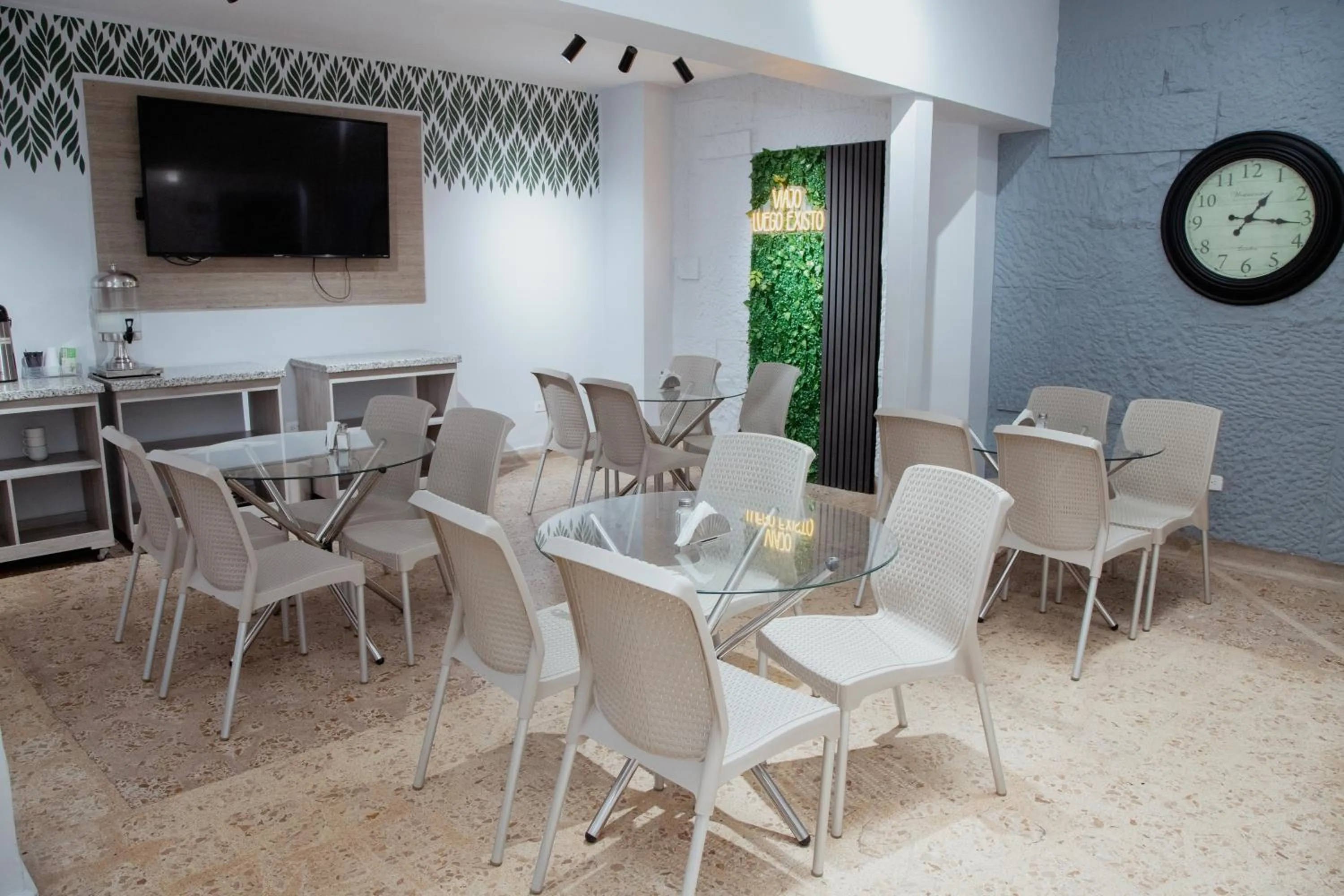 Seating area in Hotel Palmas del Estadio