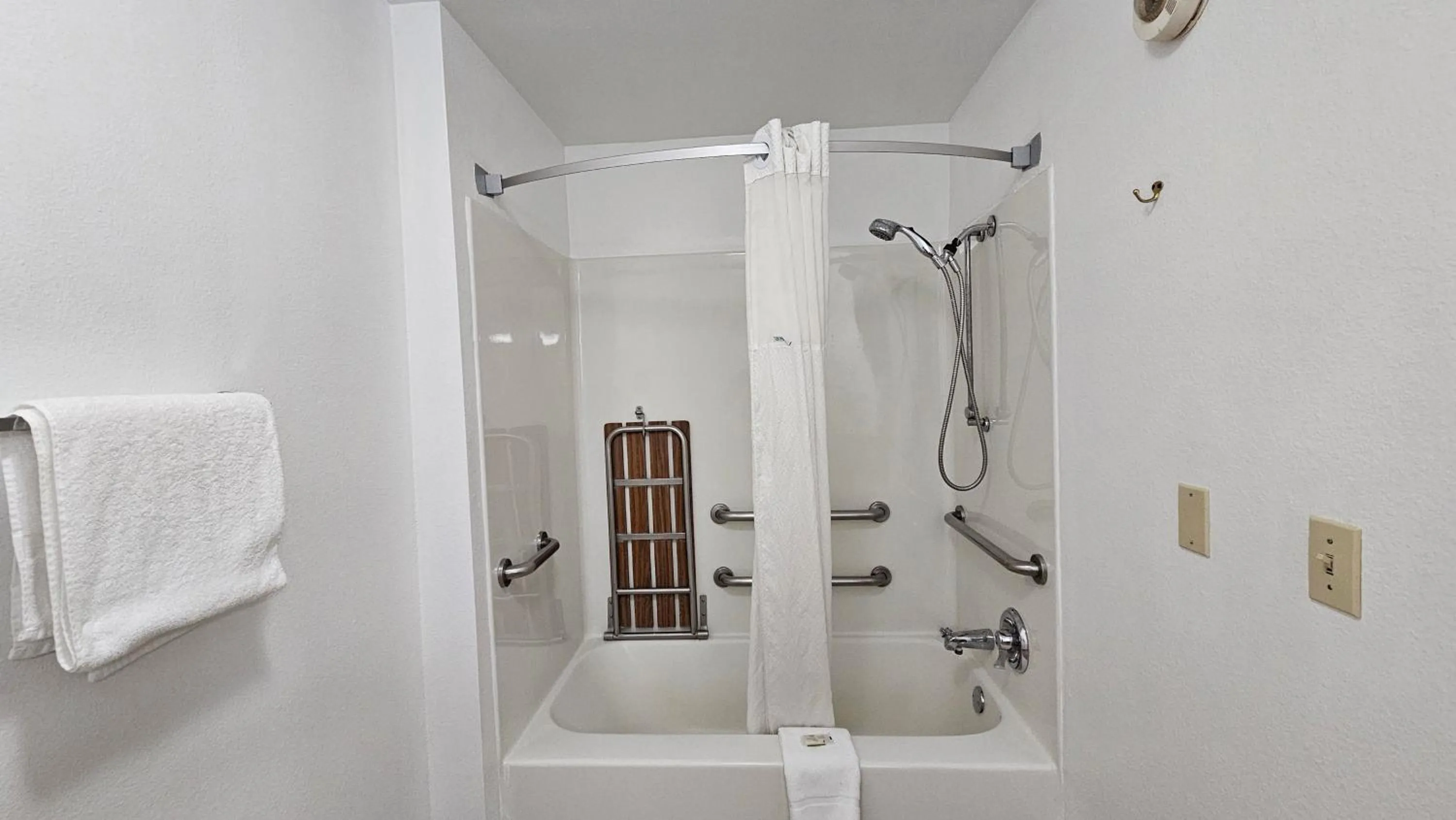 Shower in Travelodge by Wyndham Wenatchee