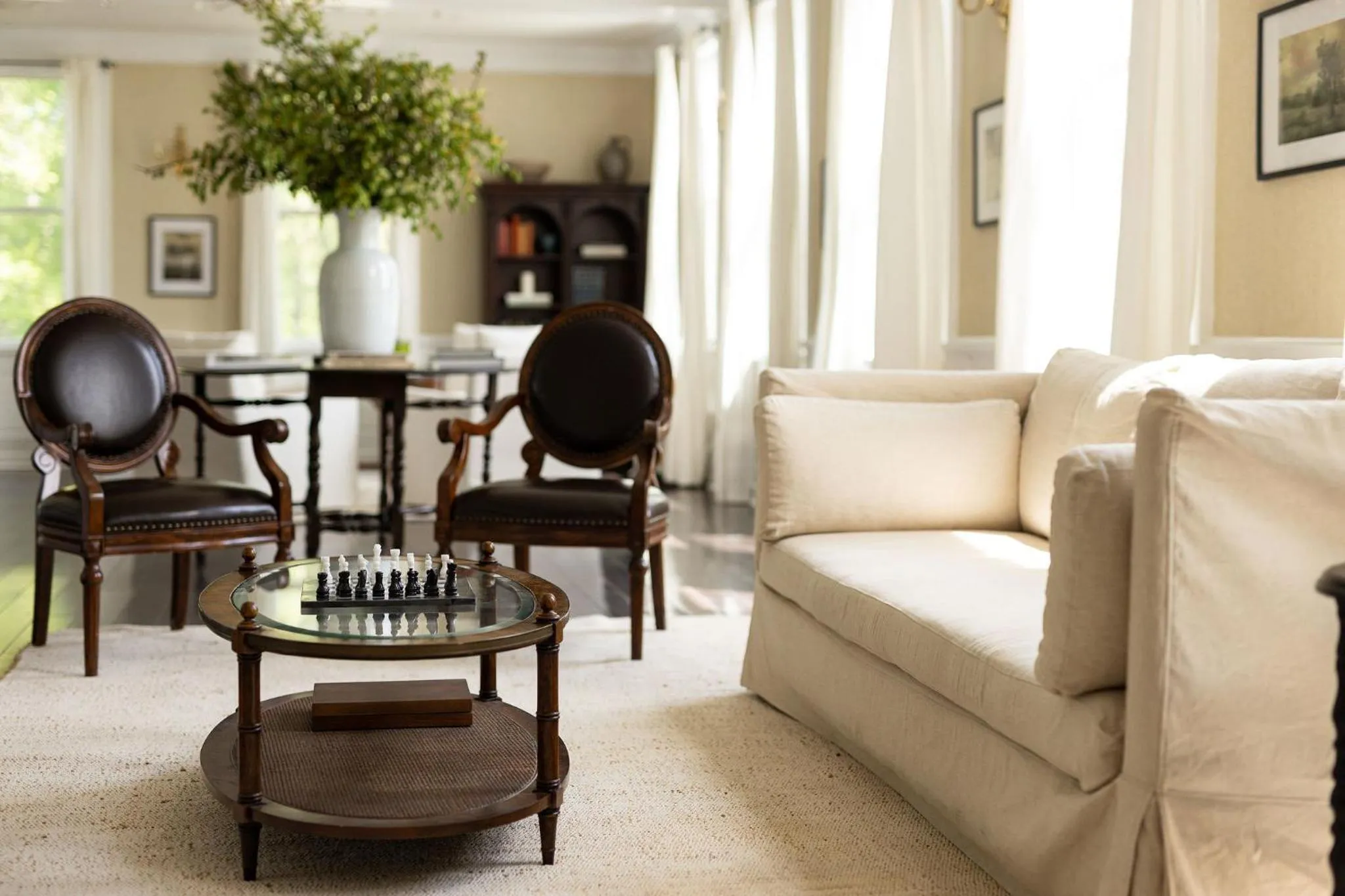 Library in The Litchfield Inn