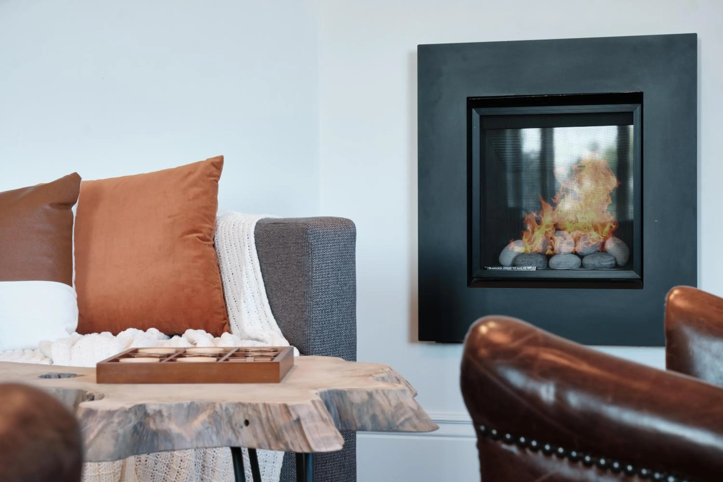 Living room in The Setting Inn Napa Valley