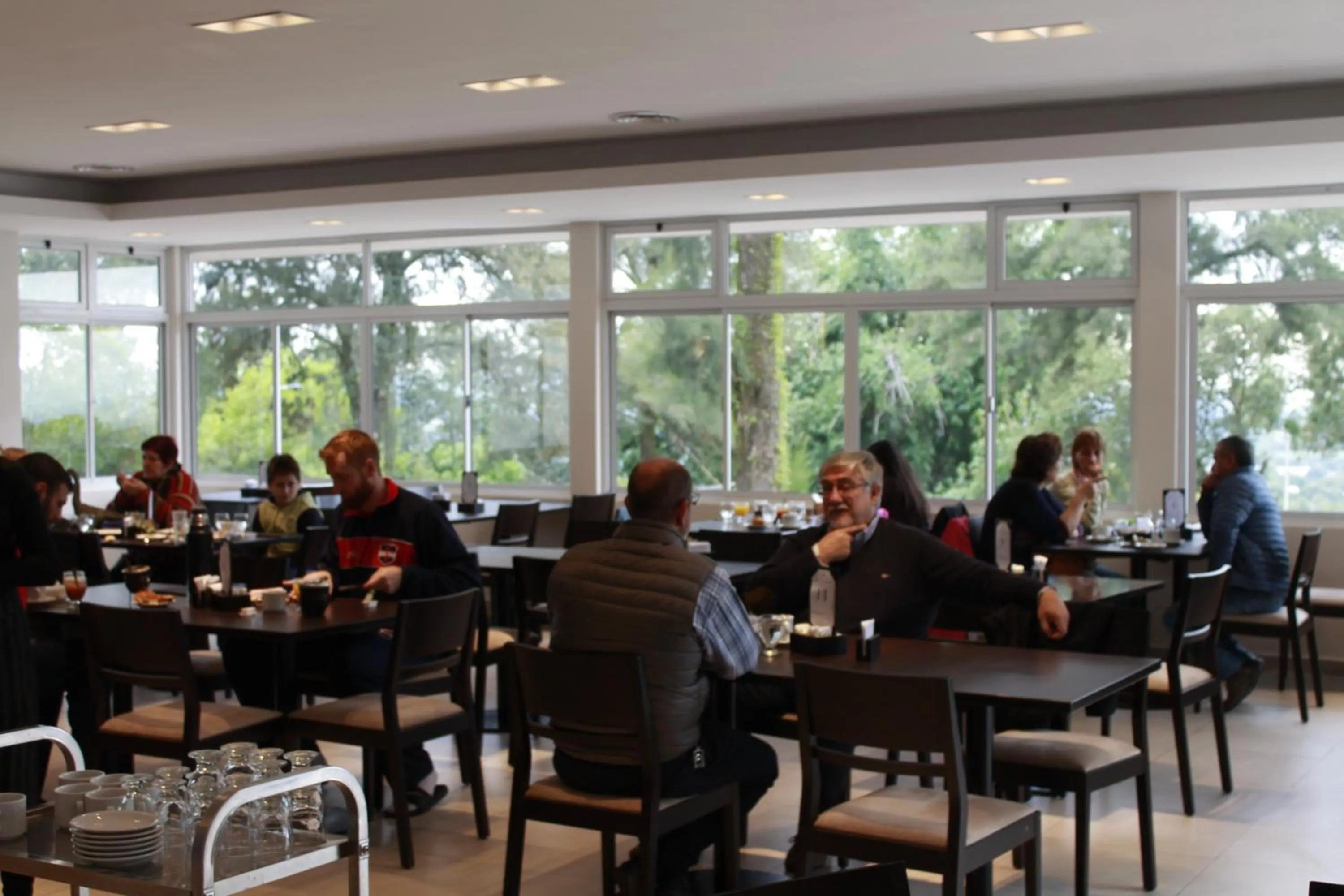 group of guests in Hostería Atahualpa Yupanqui