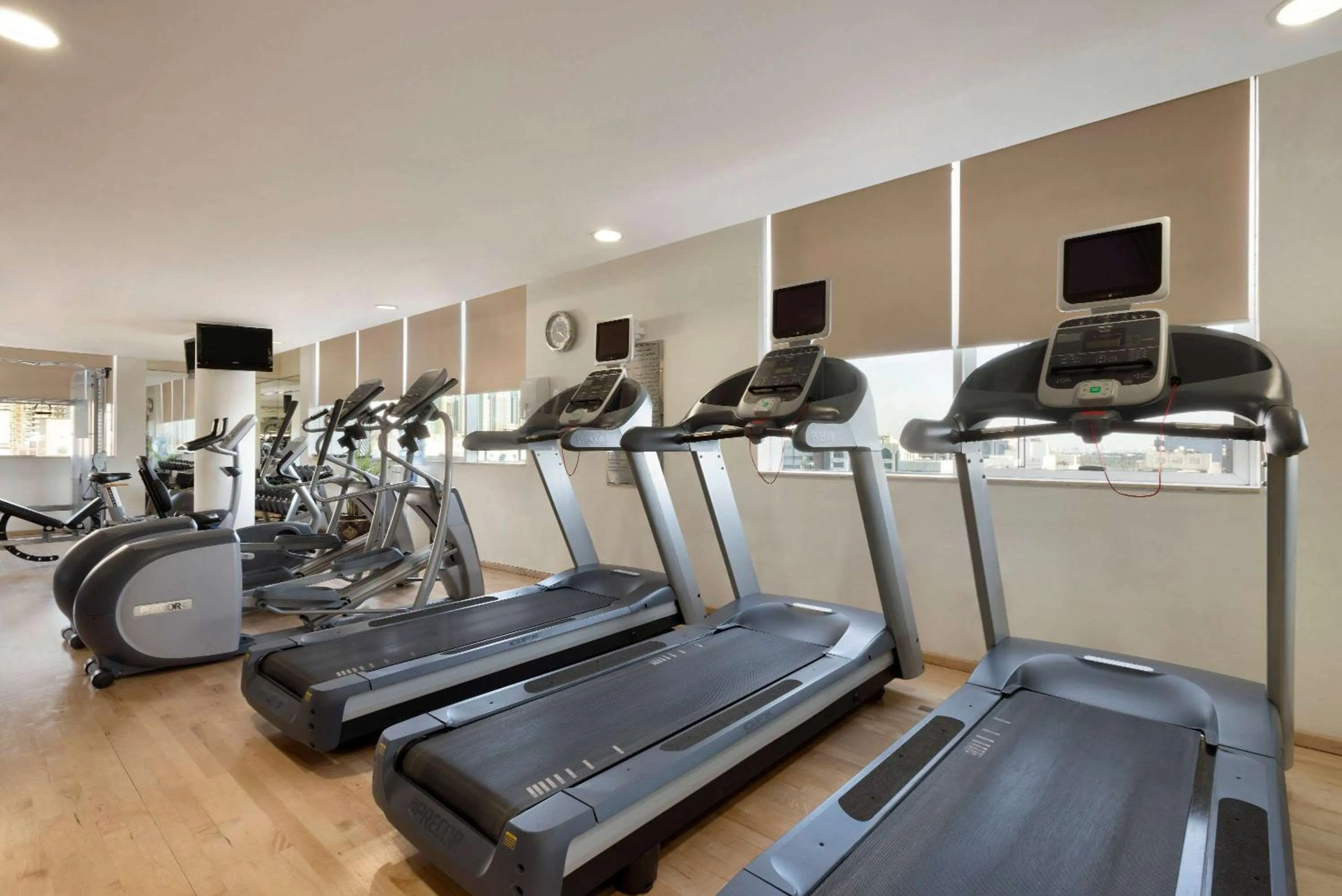 Fitness centre/facilities in Ramada Downtown Abu Dhabi