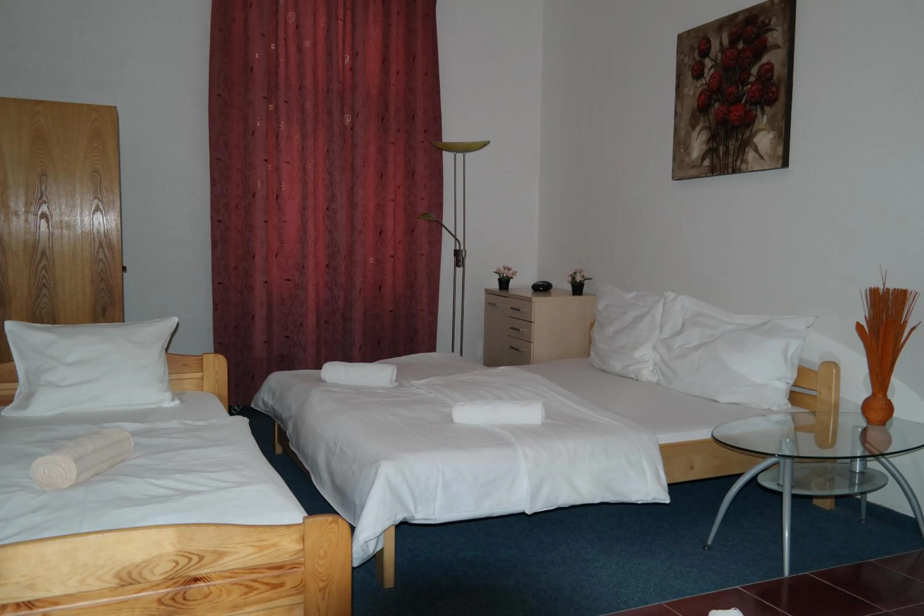 Bed in Hotel Praha Club bed & breakfast