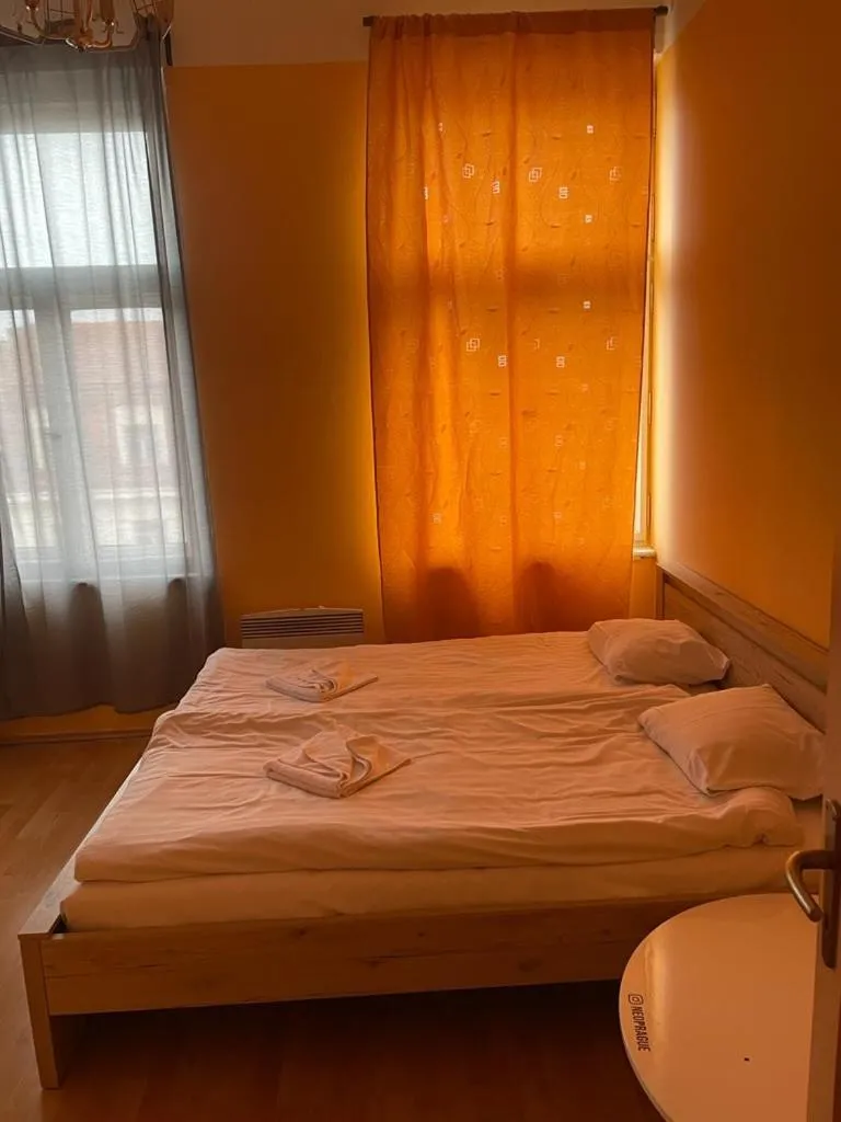 Bed in Hotel Praha Club bed & breakfast