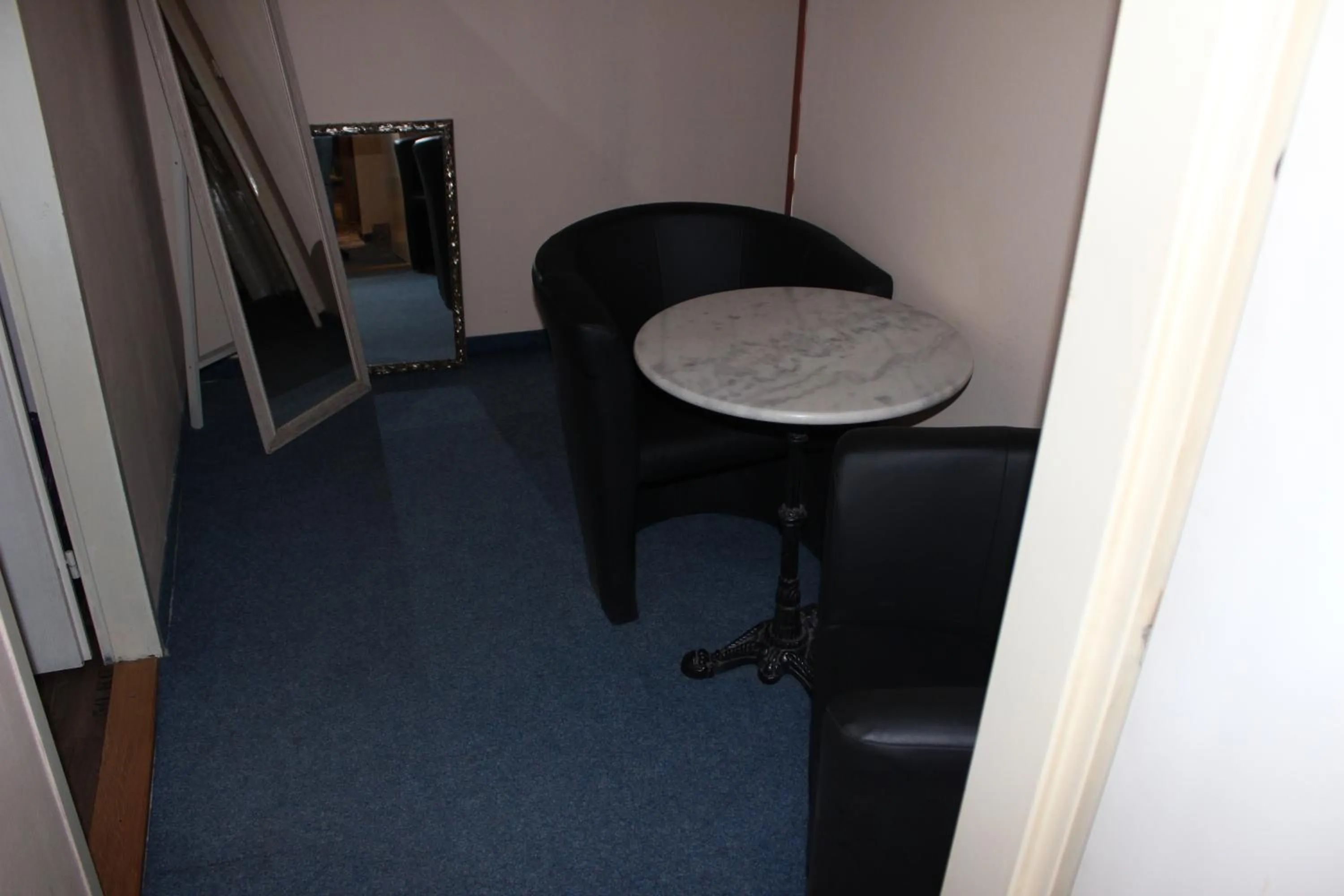 Seating area in Hotel Praha Club bed & breakfast