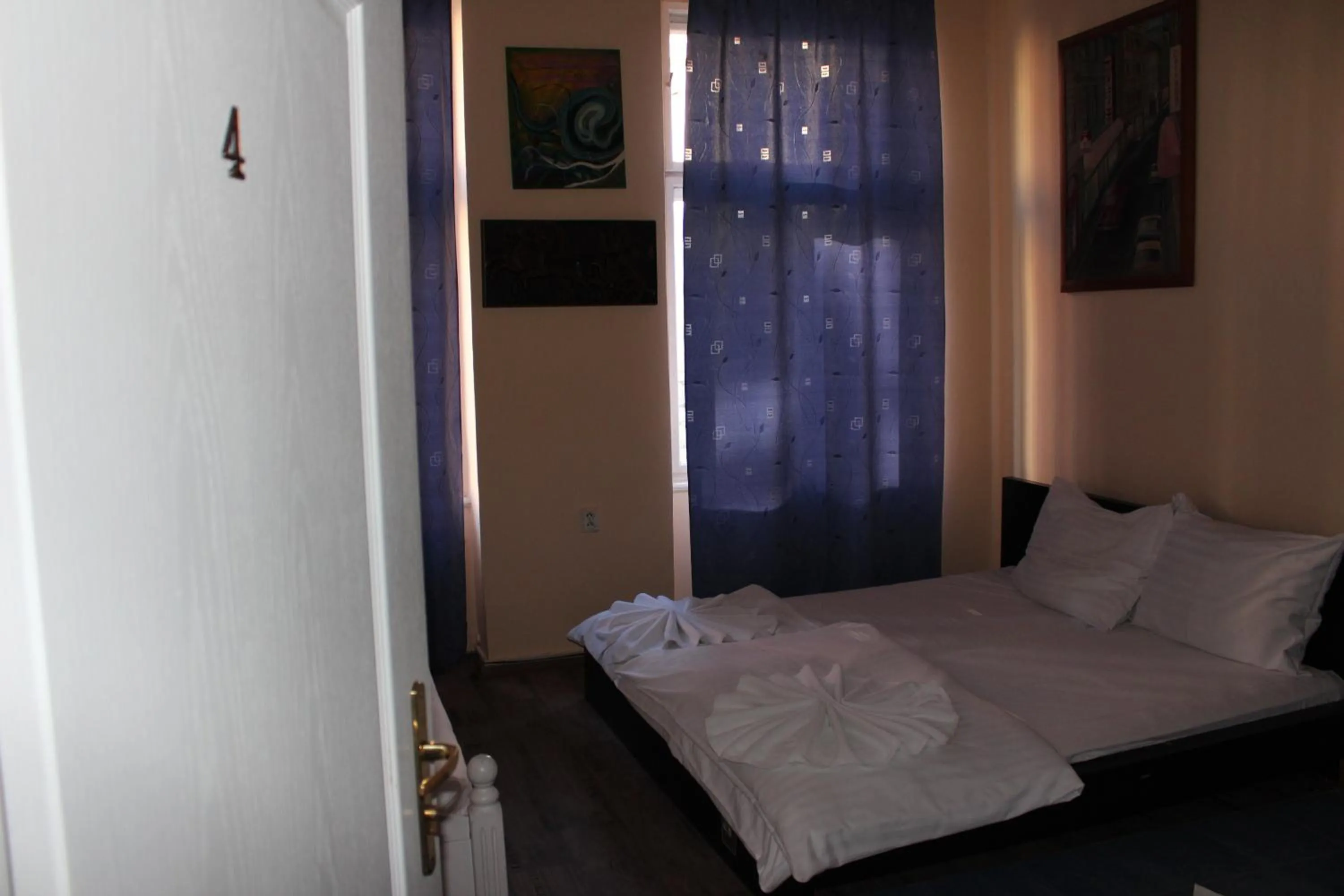 Bed in Hotel Praha Club bed & breakfast