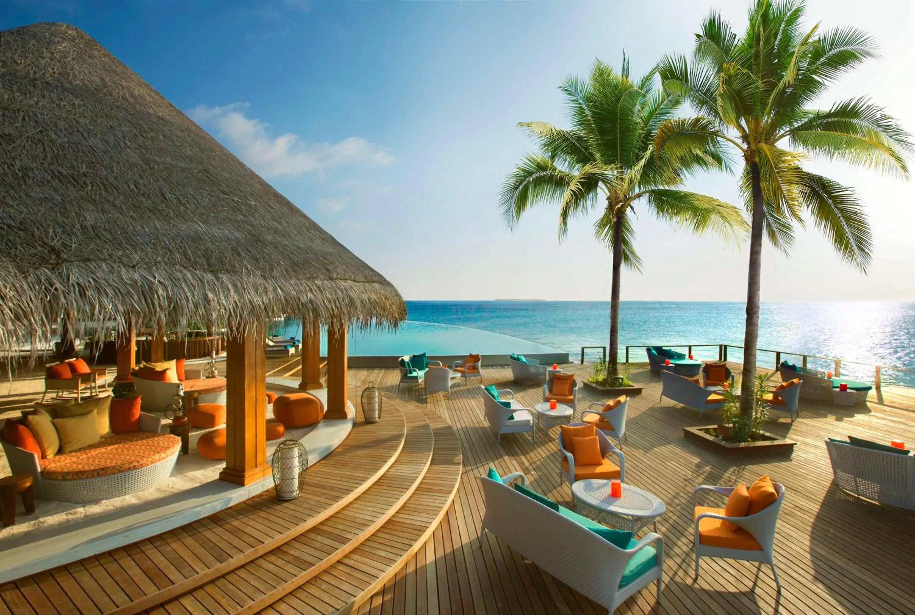 Lounge or bar in Dusit Thani Maldives - Mudhdhoo Island, Baa Atoll