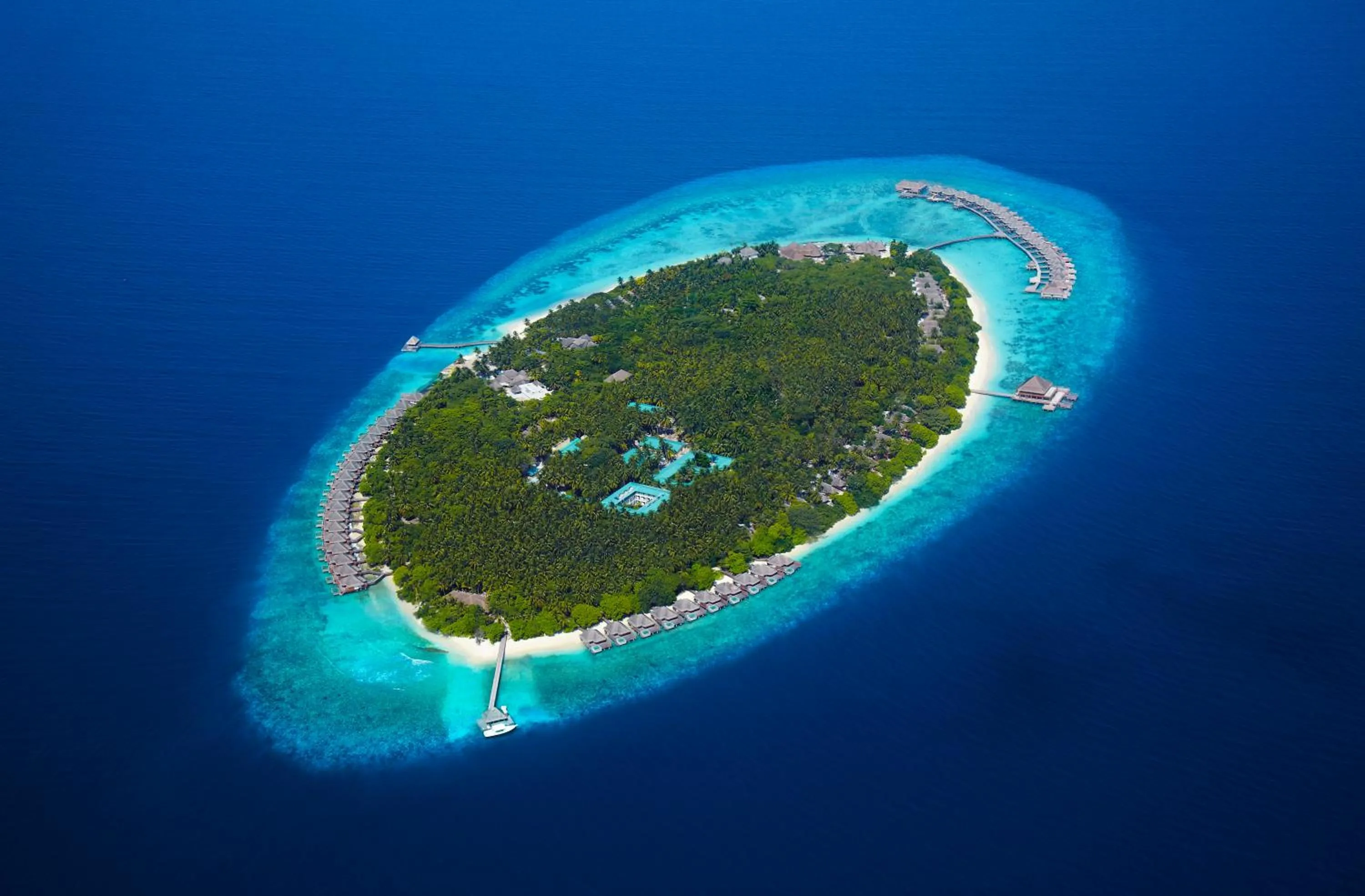 Bird's eye view in Dusit Thani Maldives - Mudhdhoo Island, Baa Atoll