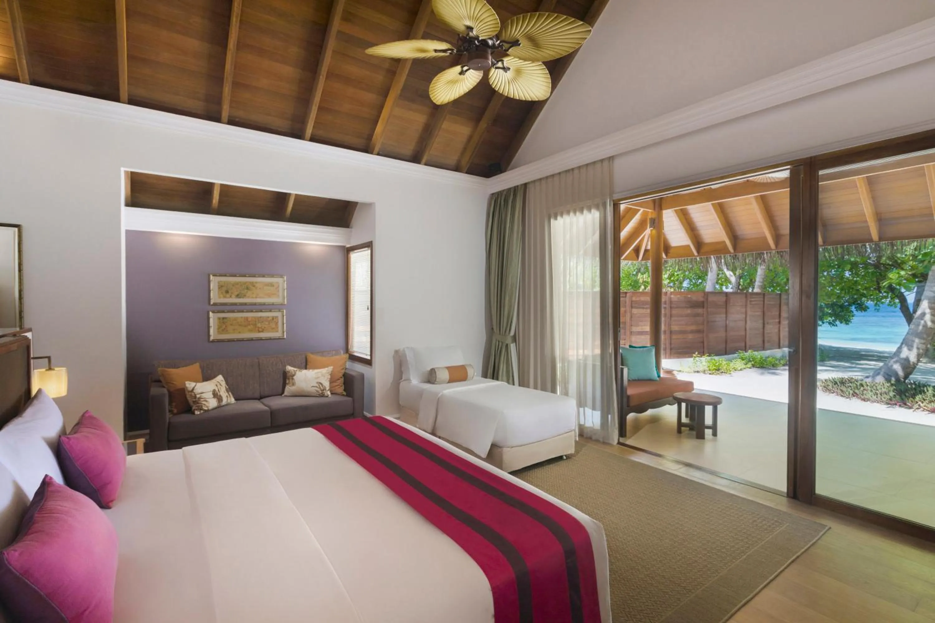 bunk bed, Bed in Dusit Thani Maldives - Mudhdhoo Island, Baa Atoll