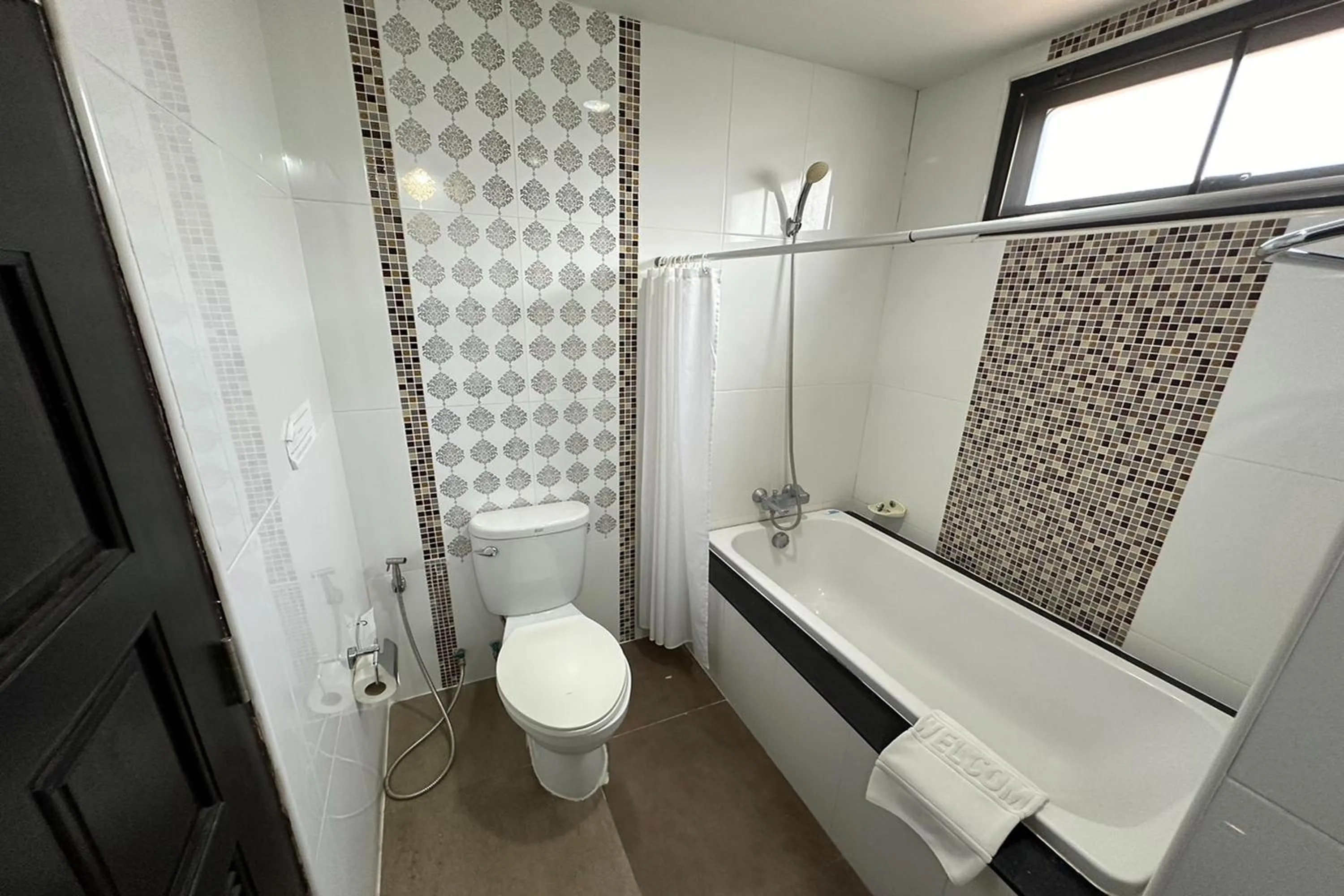 Chiangrai Grand Room Hotel