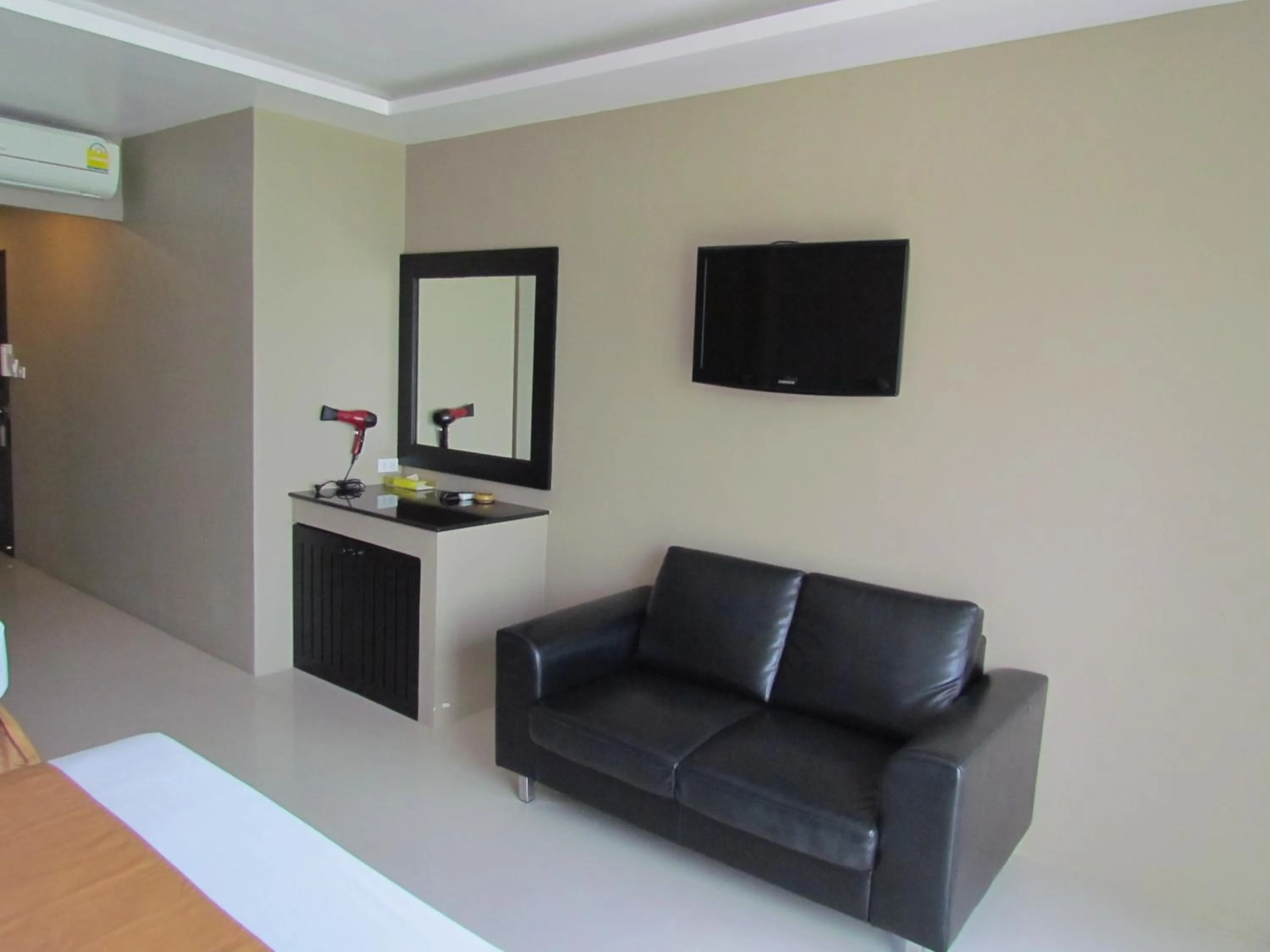 Bedroom in The Front Hotel and Apartments