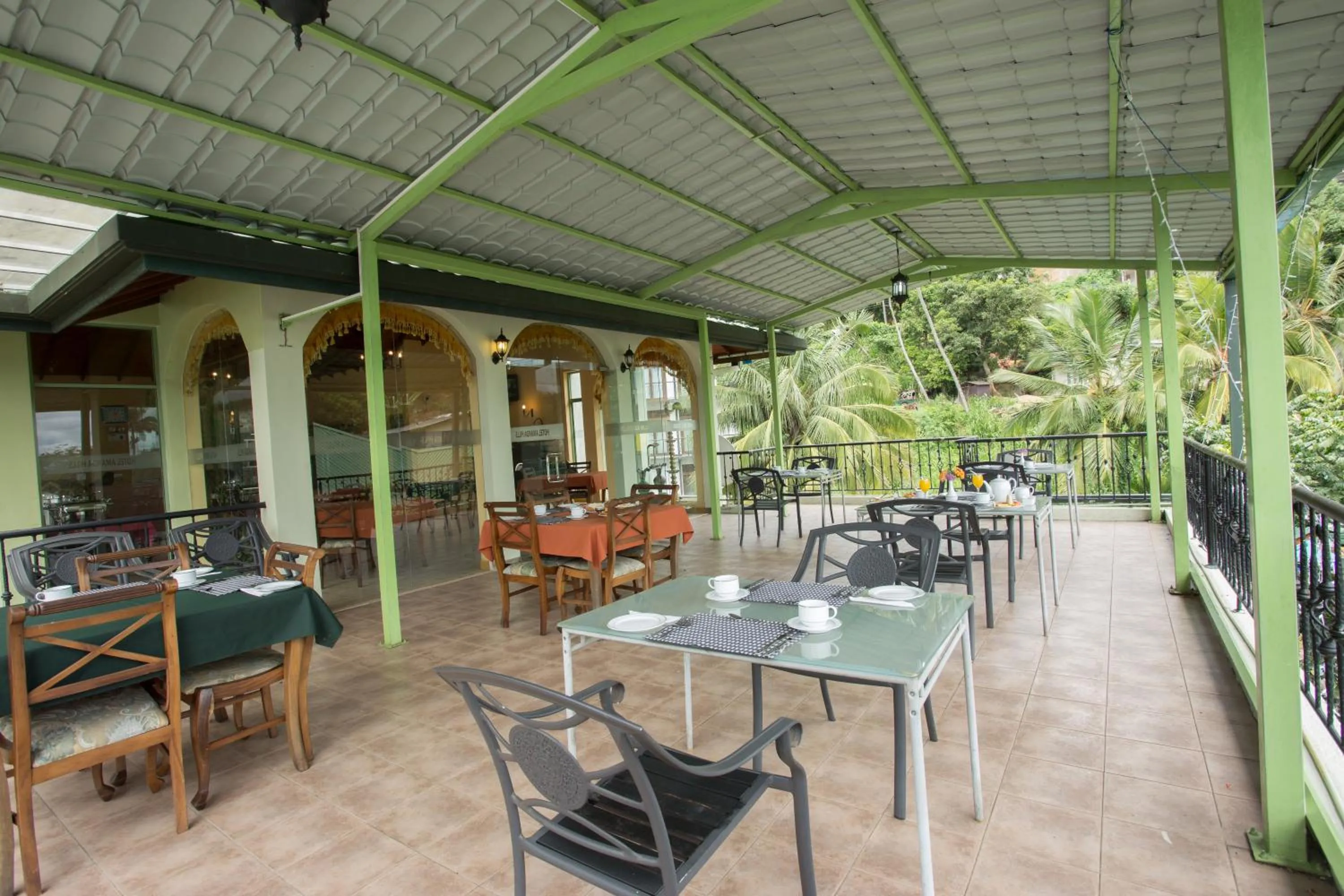 Restaurant/places to eat in Amanda Hills