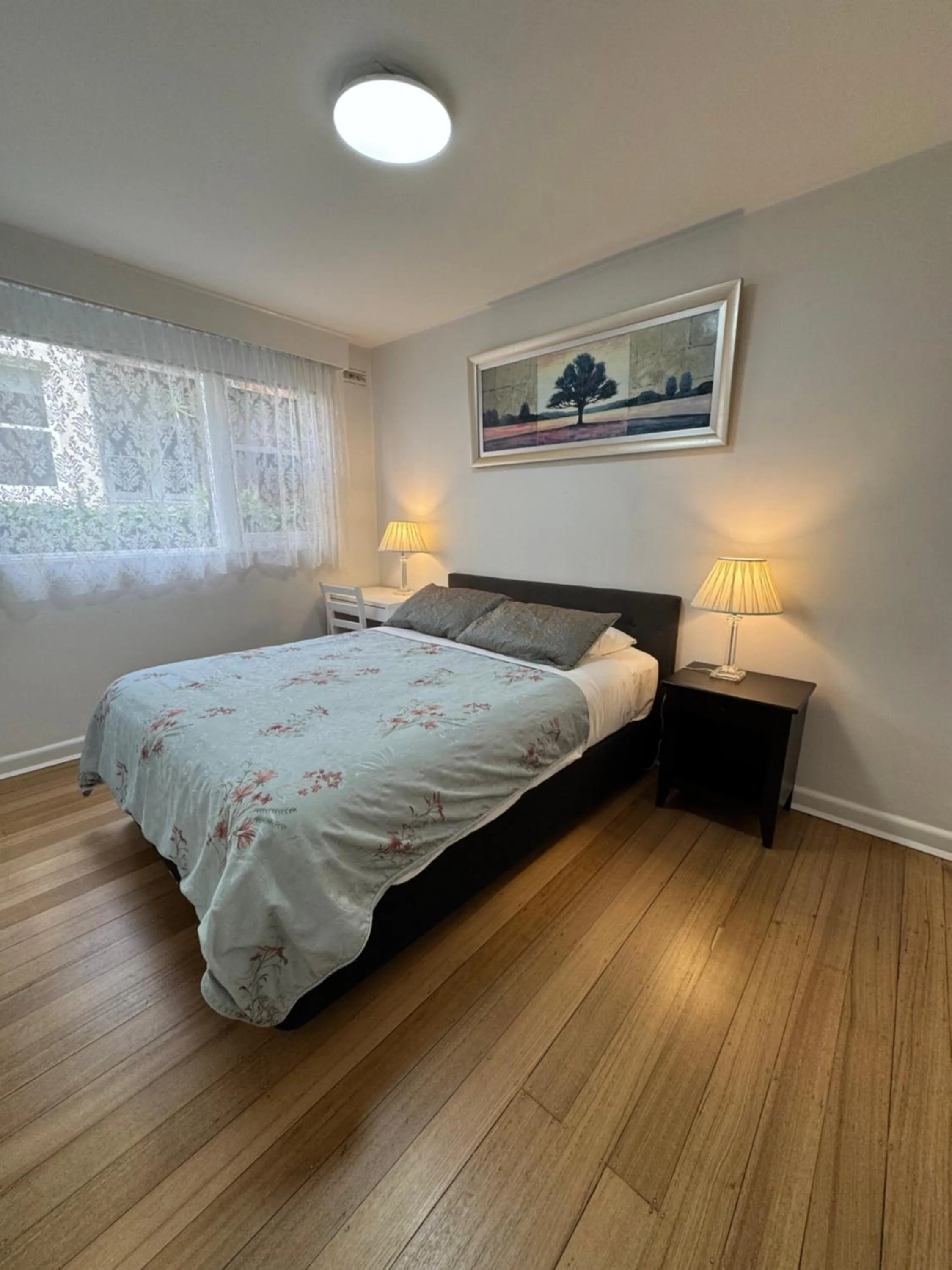 Bed in Knightsbridge Apartments