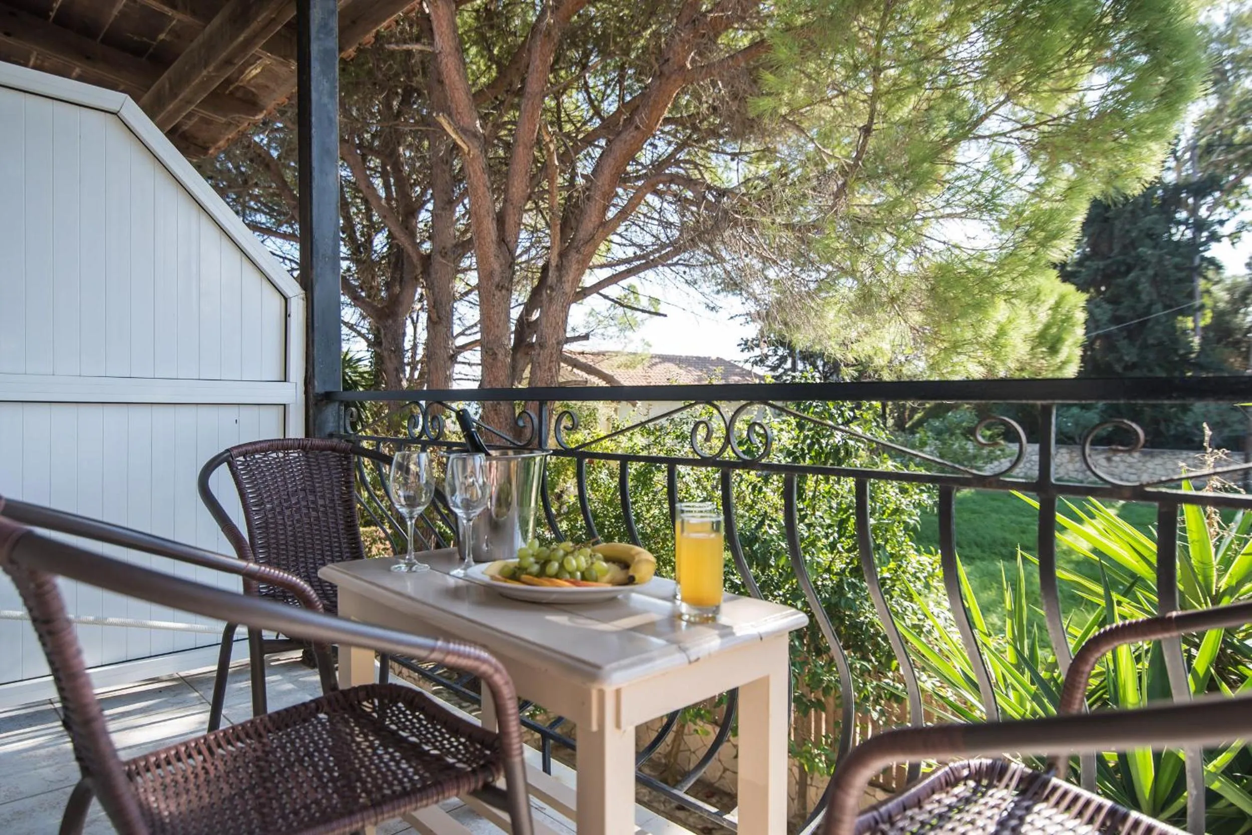 Balcony/Terrace in Porto Koukla Beach