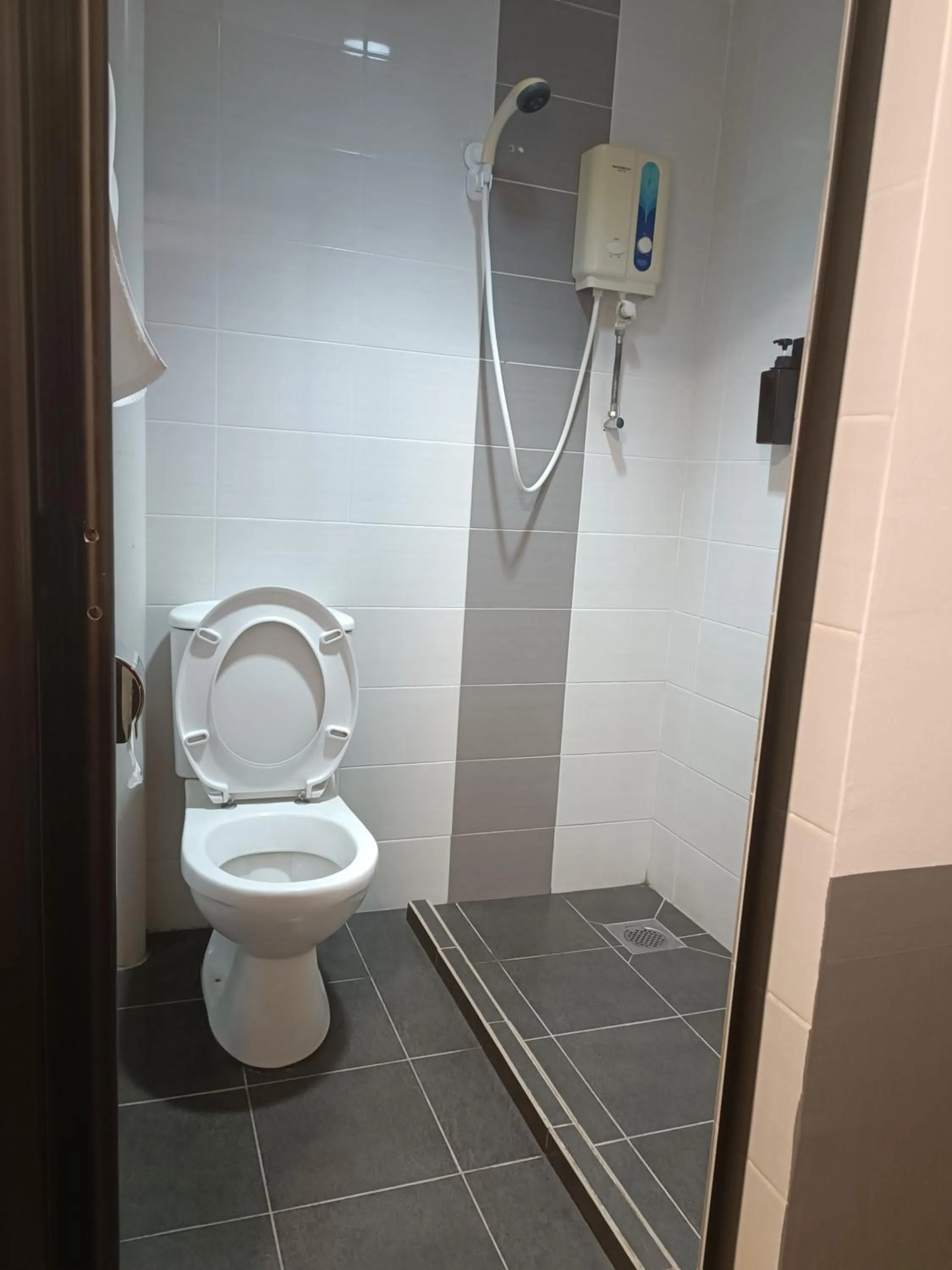 Bathroom in SO Hotel