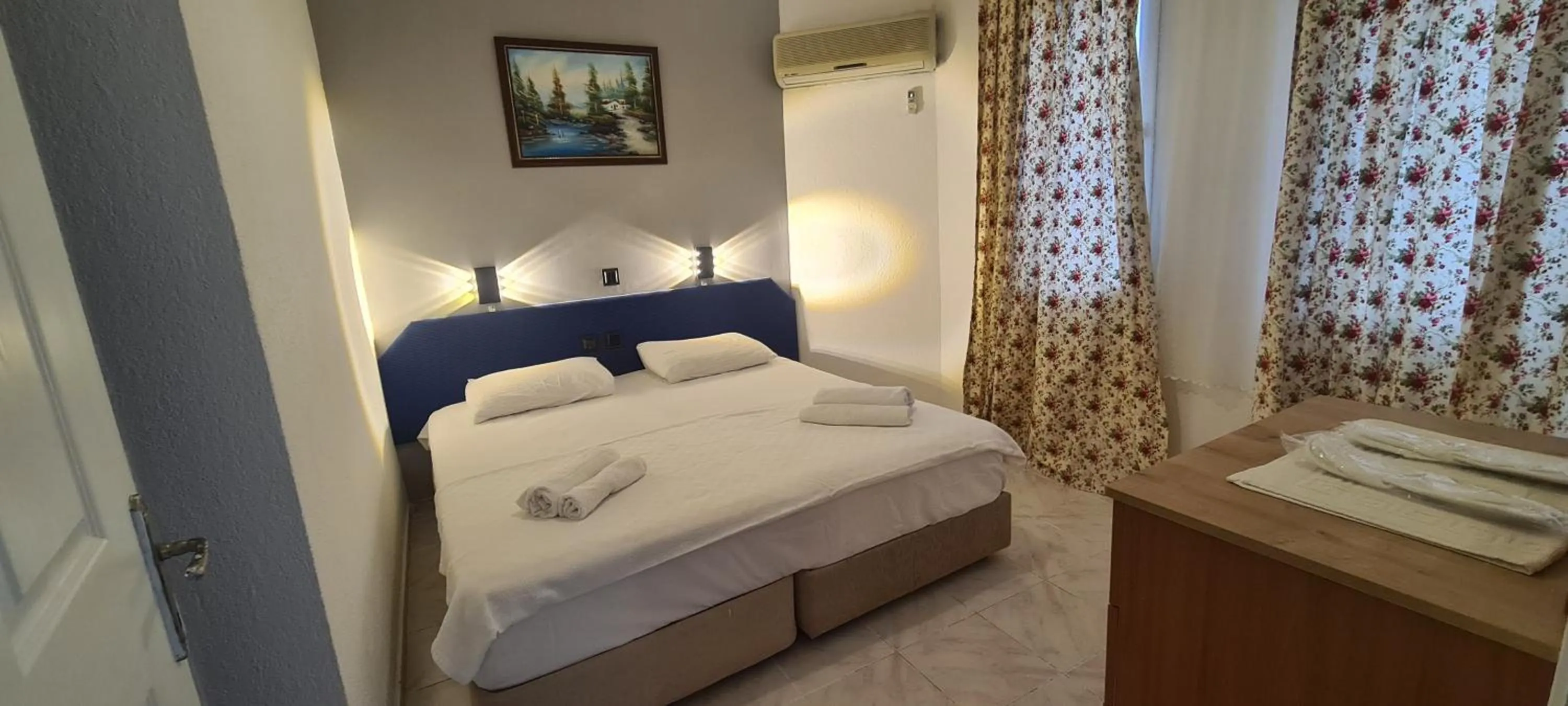 Bedroom, Bed in California Apart Otel