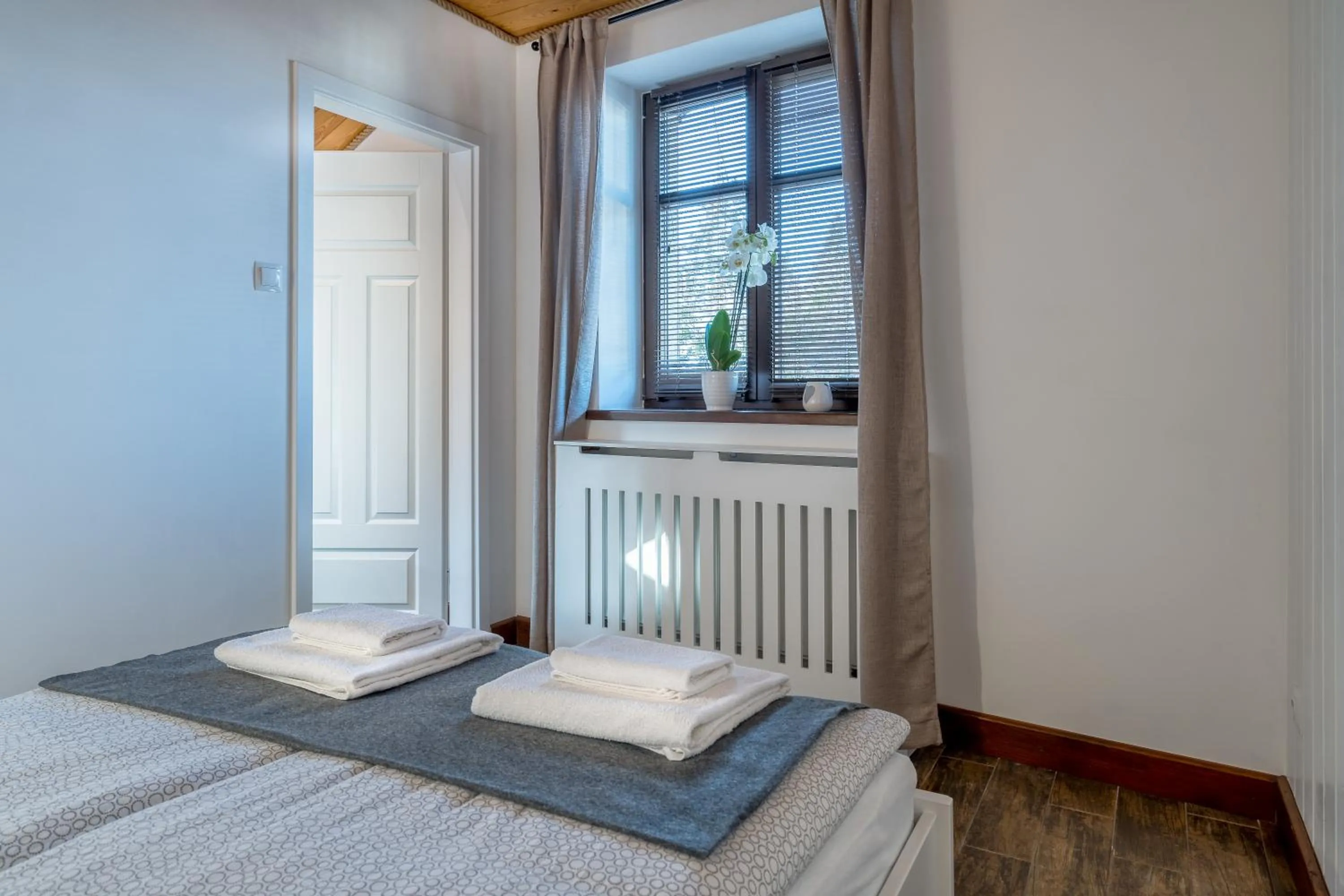 Bedroom, Bed in Apartamenty Zdrojowa