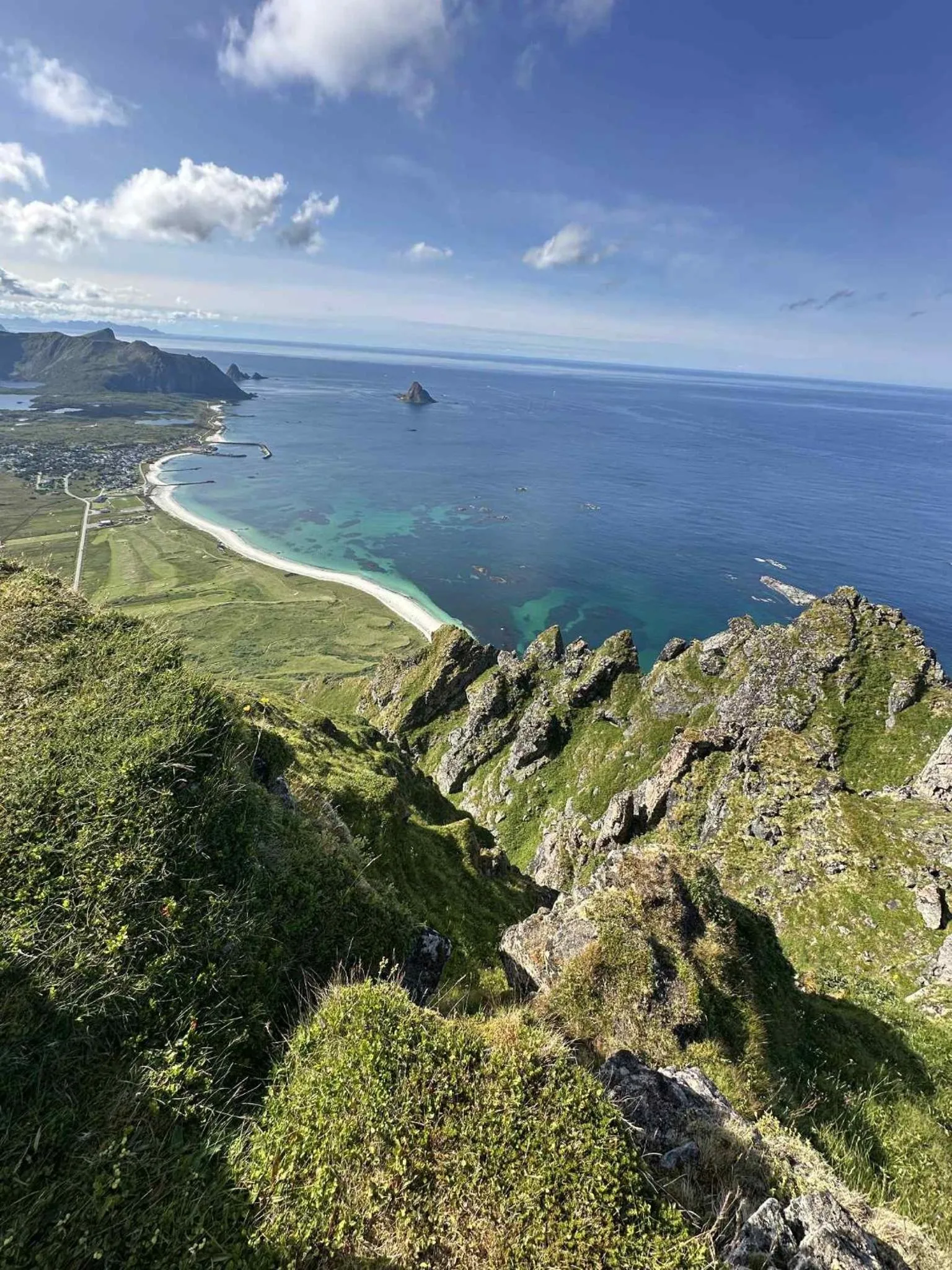 Hiking in Grønnbuene Rorbu Hotel