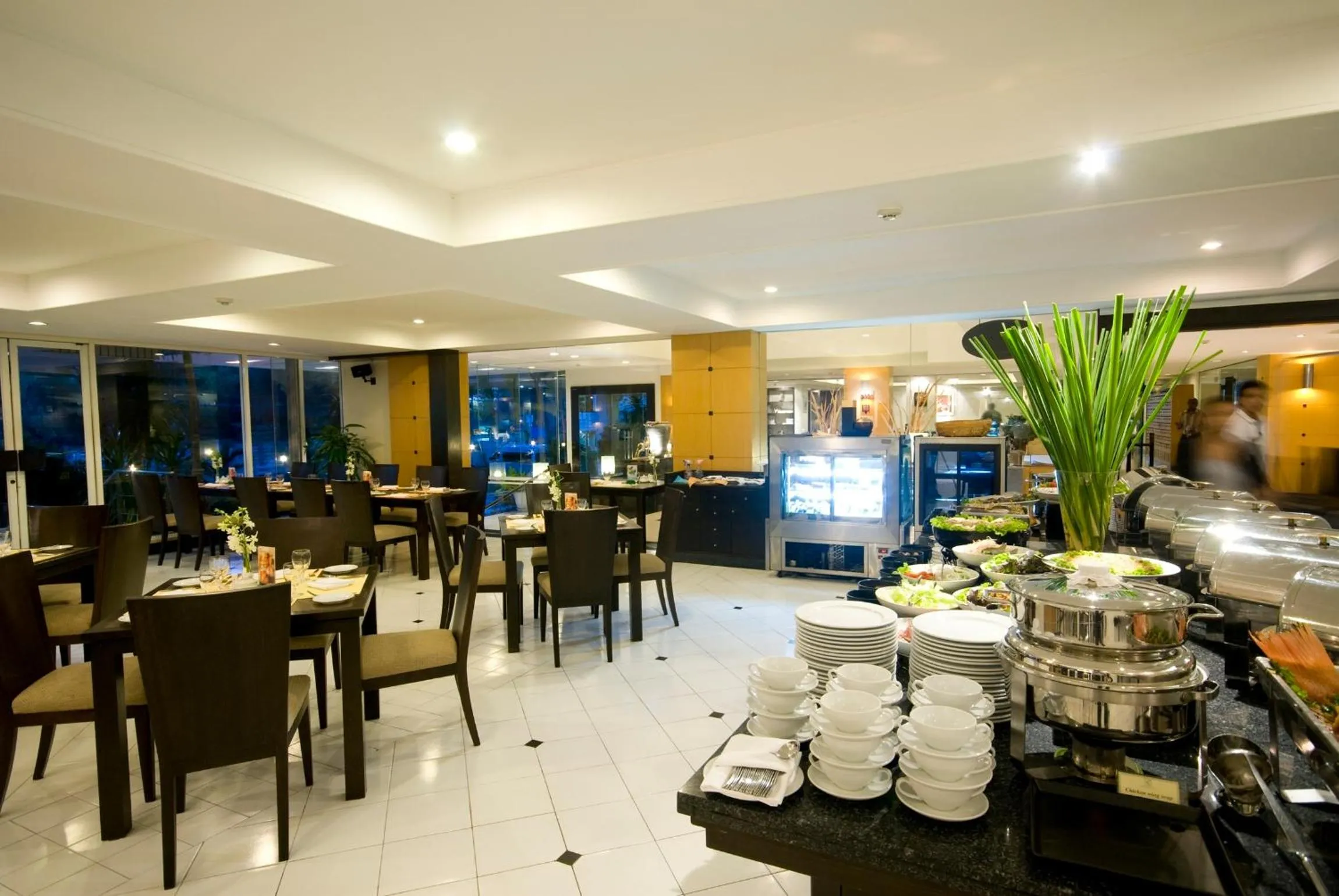 Restaurant/places to eat in Kantary House Hotel, Bangkok