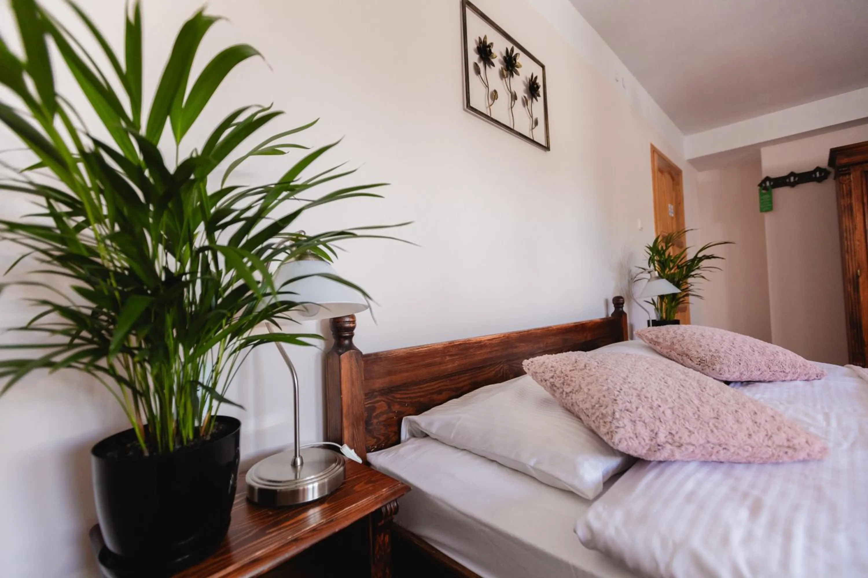 Photo of the whole room, Bed in Hotel Aslan