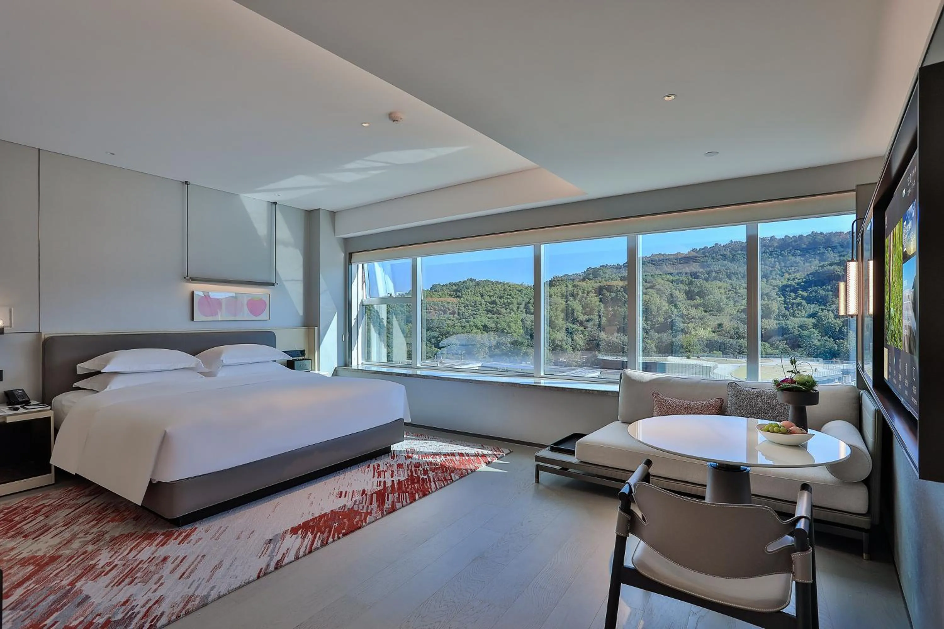 Bed in Narada Grand Hotel Zhejiang