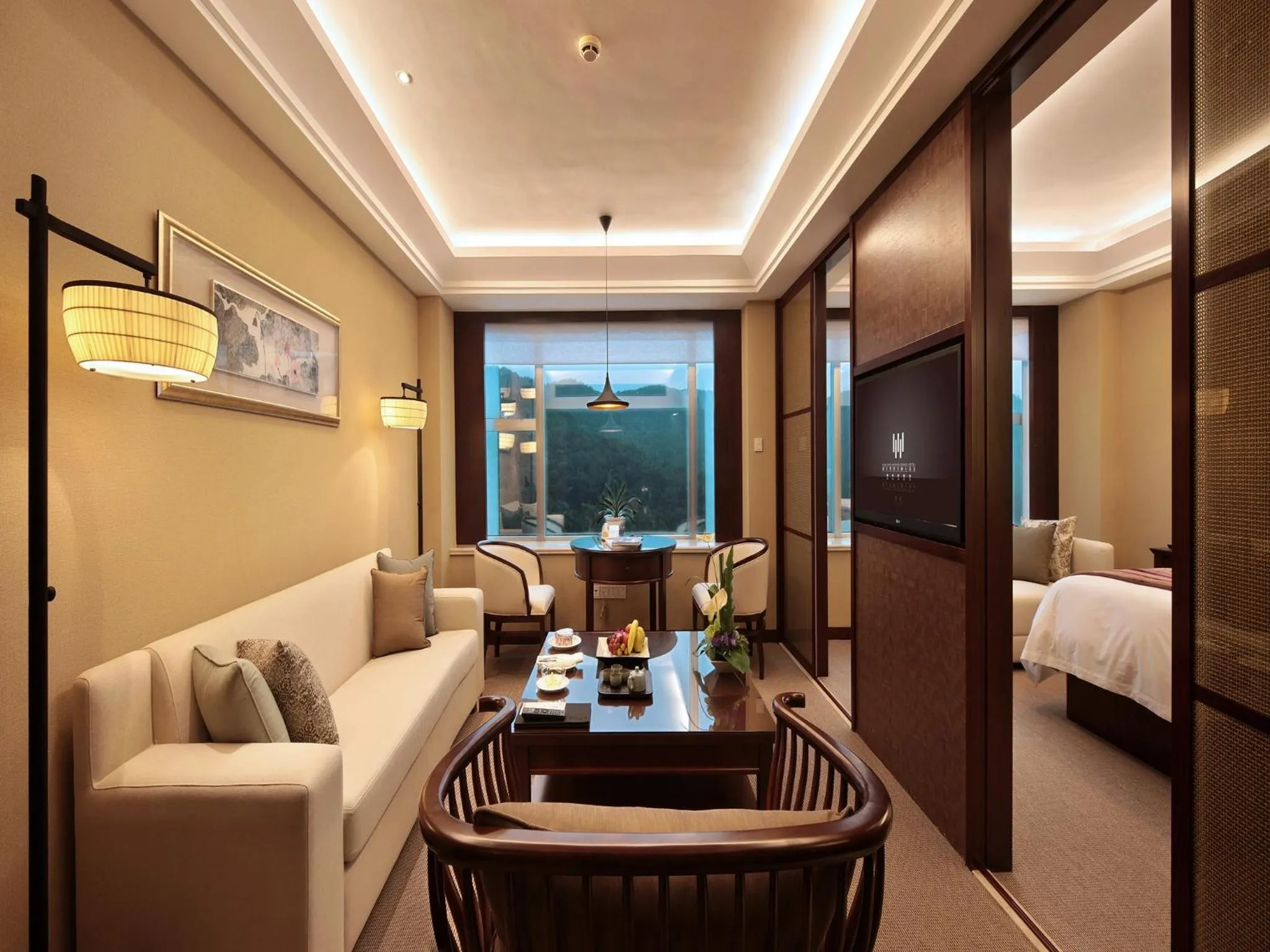 Living room, Bed in Narada Grand Hotel Zhejiang
