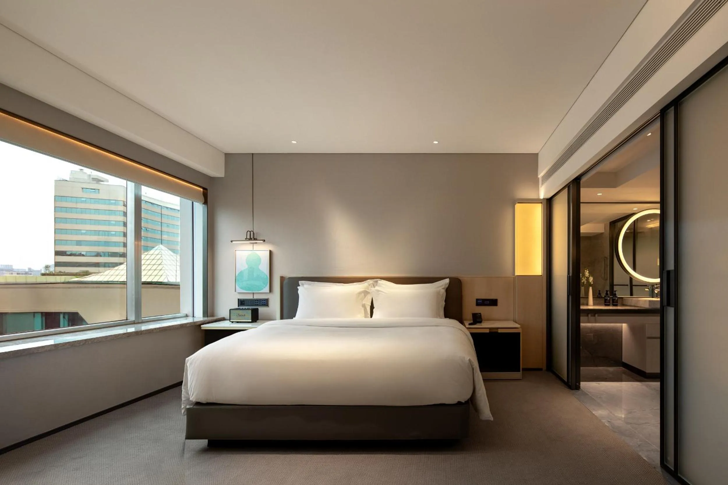 Bed in Zhejiang Narada Grand Hotel