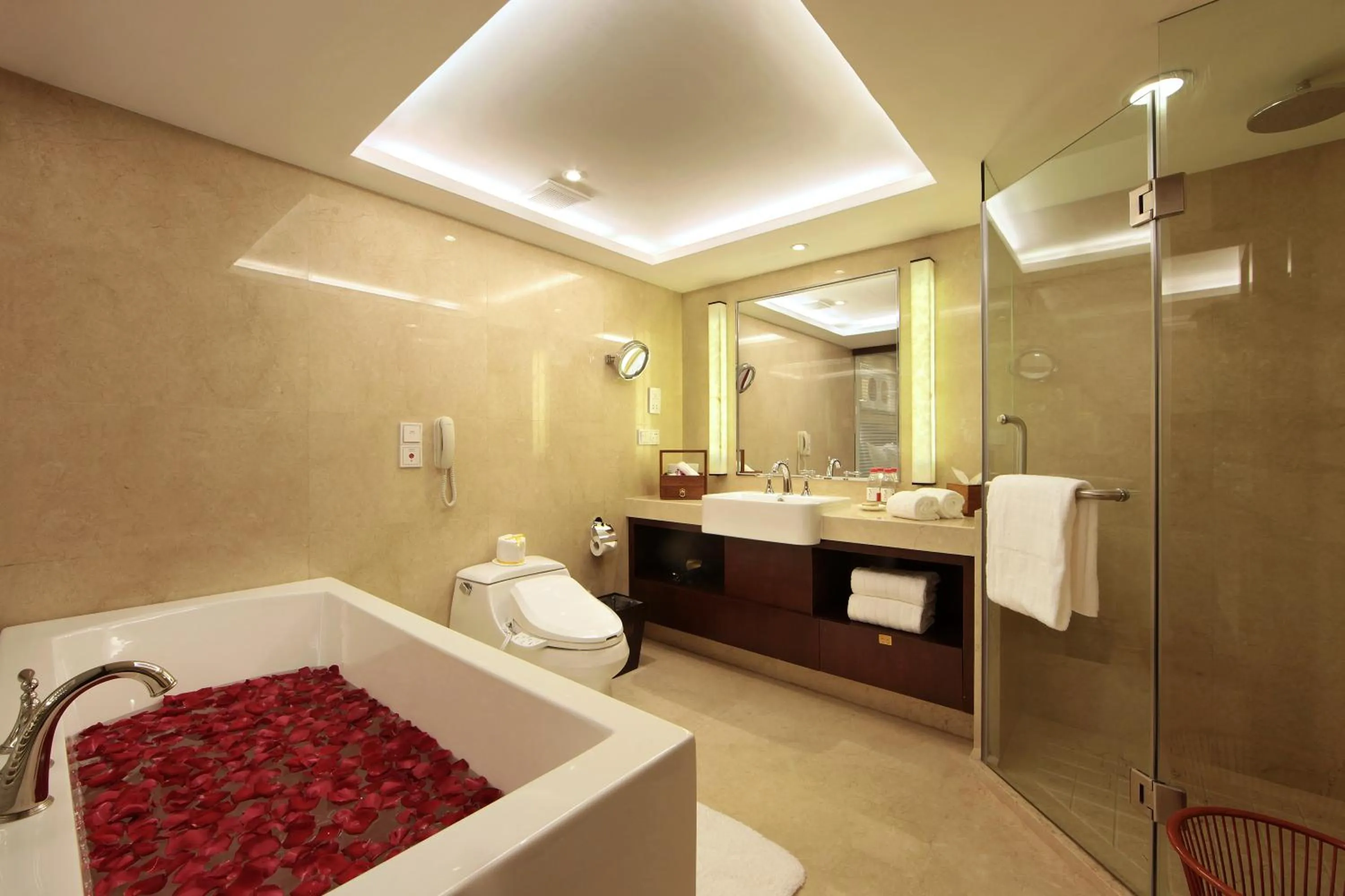 Bathroom in Narada Grand Hotel Zhejiang