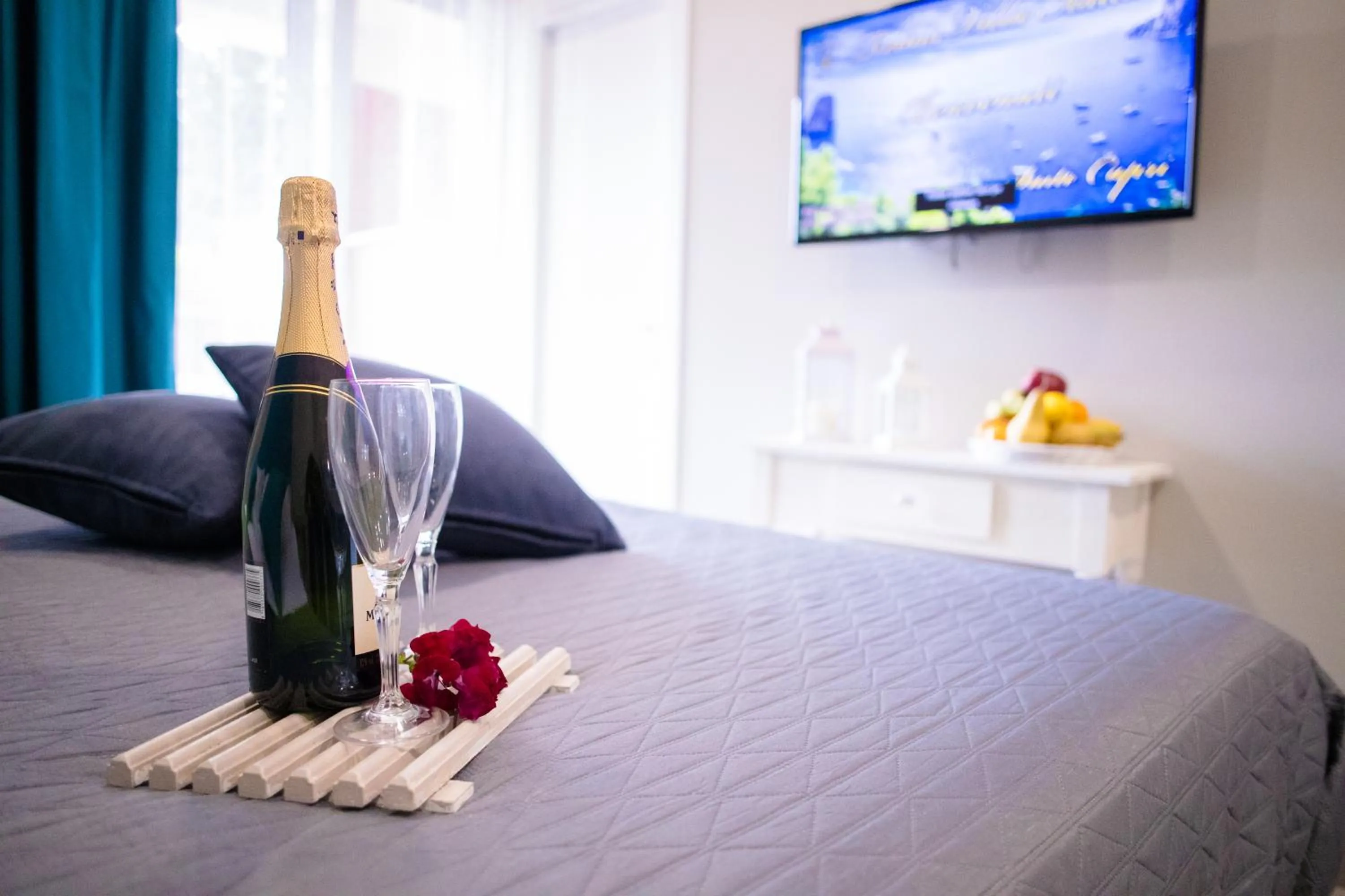 Photo of the whole room, Bed in Relais Villa Italia