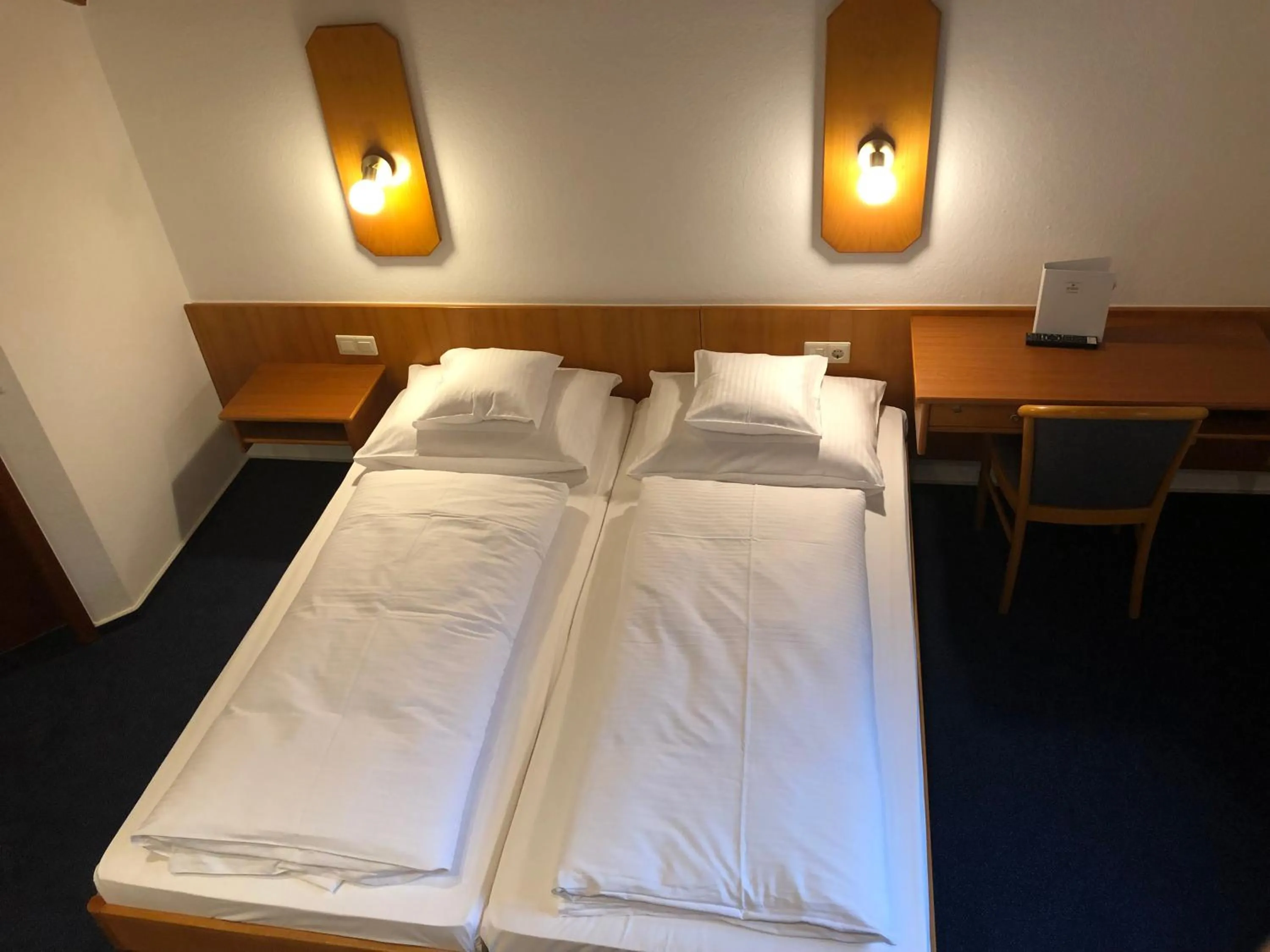 Photo of the whole room, Bed in Gasthof Zur Krone
