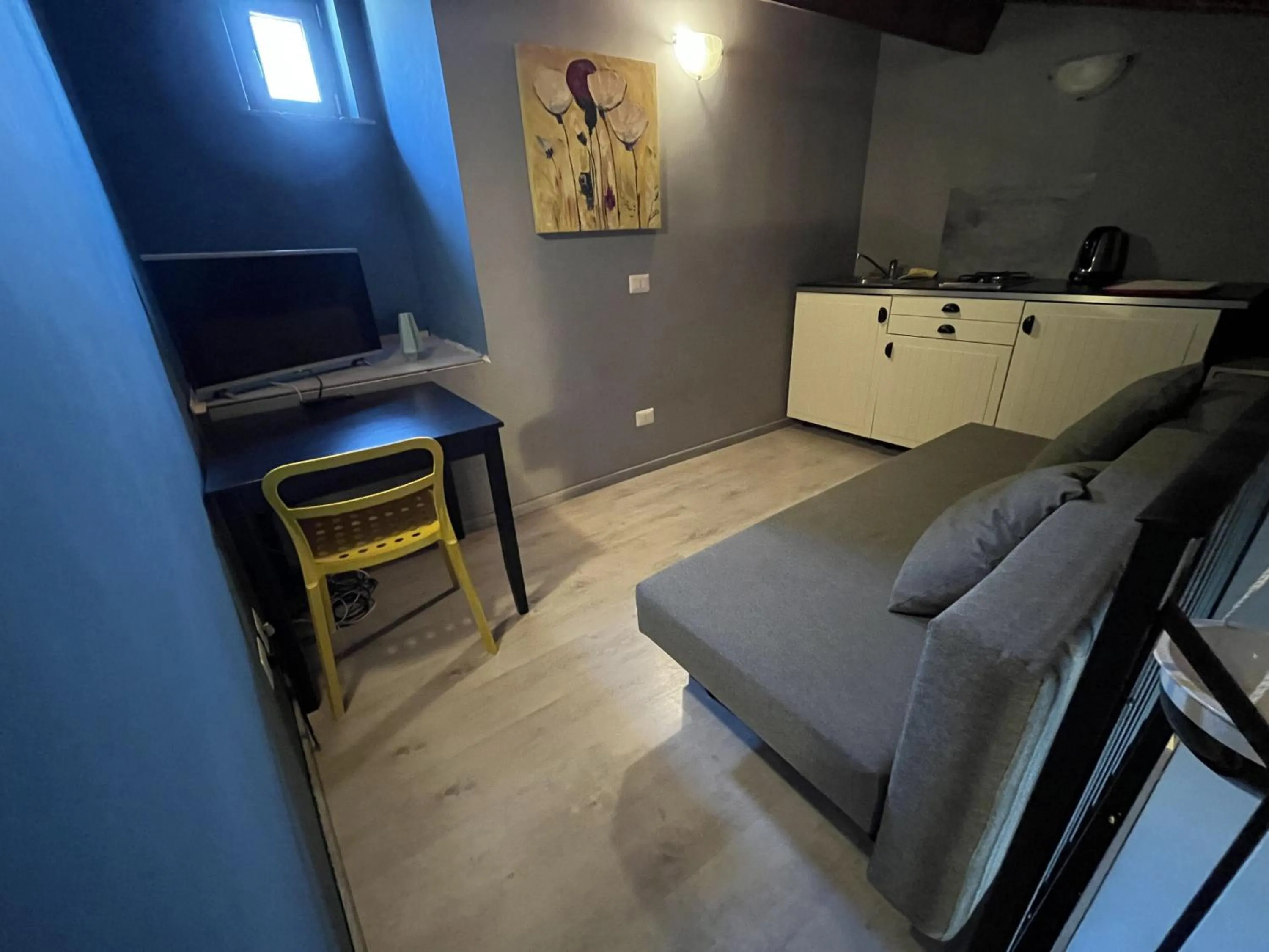 Kitchen or kitchenette, Bed in Al Cardinale