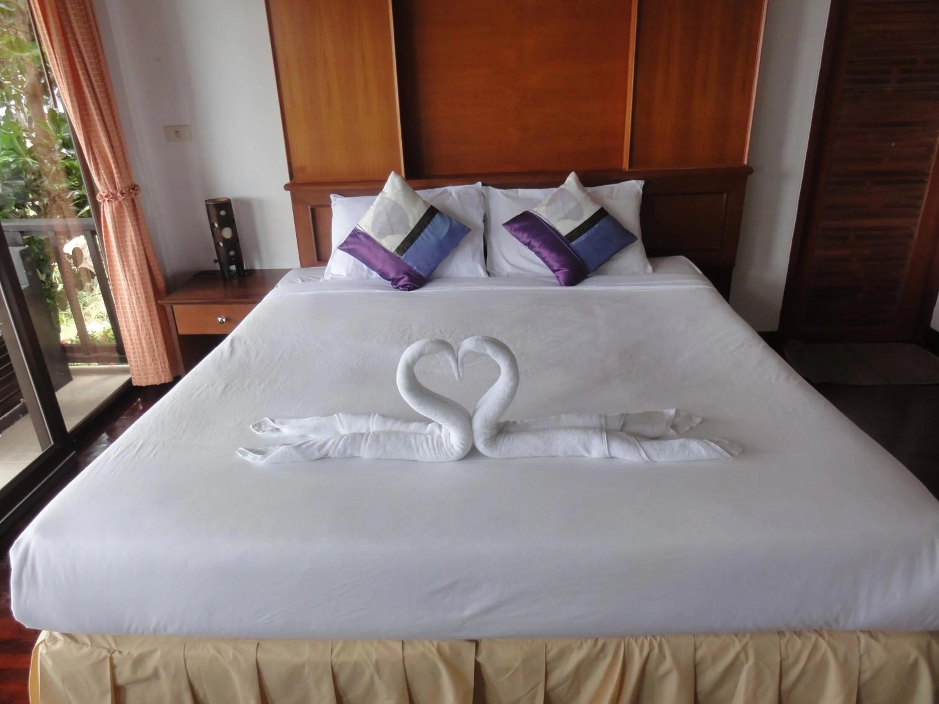 Bed in High Life Bungalow