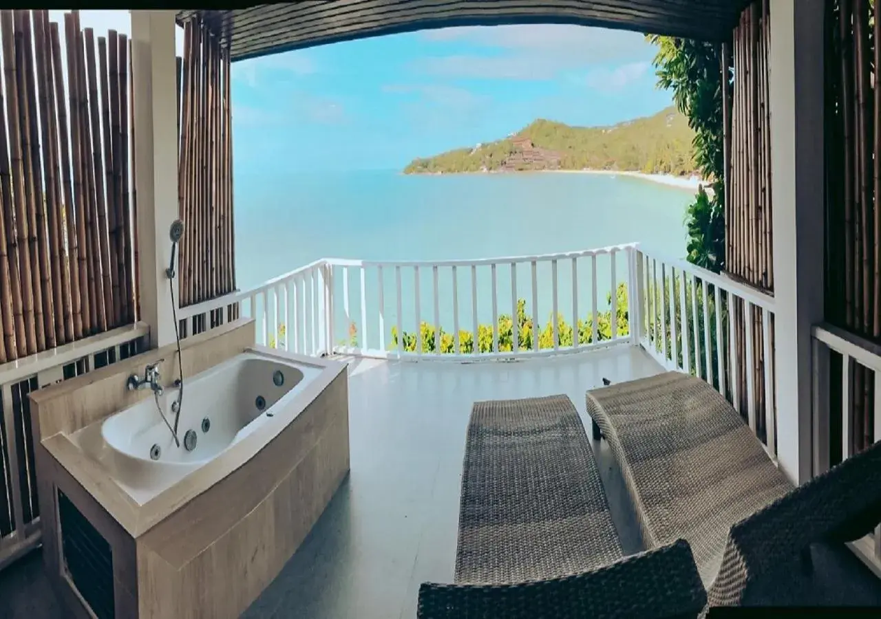 Deluxe Bungalow with Sea View in High Life Bungalow Deluxe Bungalow with Sea View in High Life Bungalow