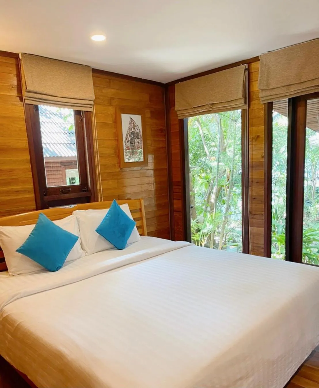 Bed in High Life Bungalow