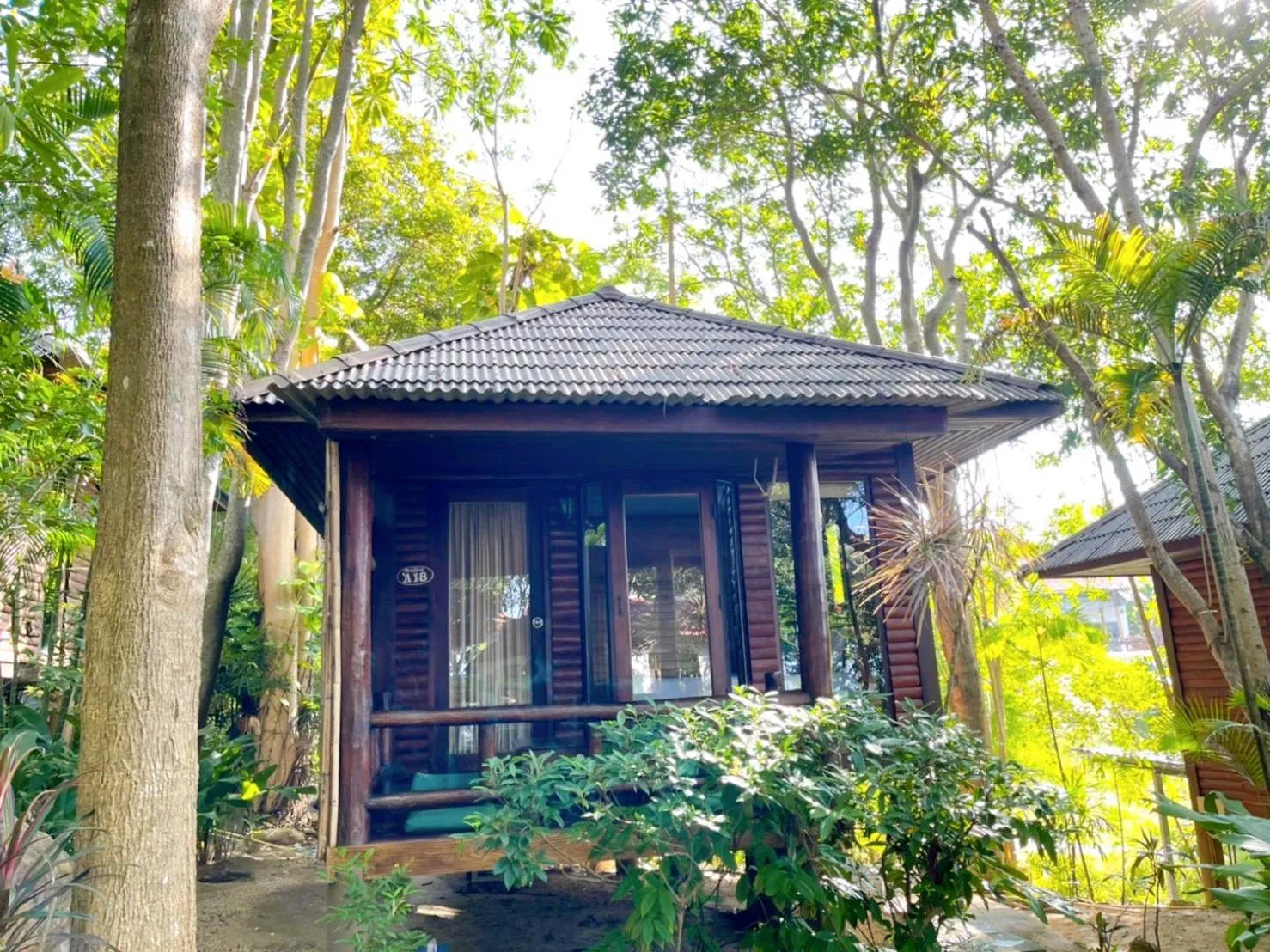 Facade/entrance in High Life Bungalow